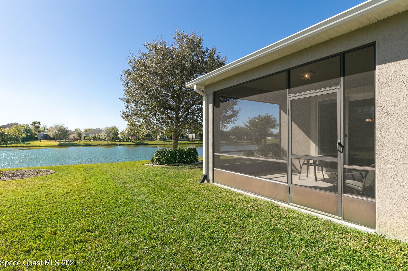 6085 Trieda Dr, Melbourne FL  32940-8071 exterior