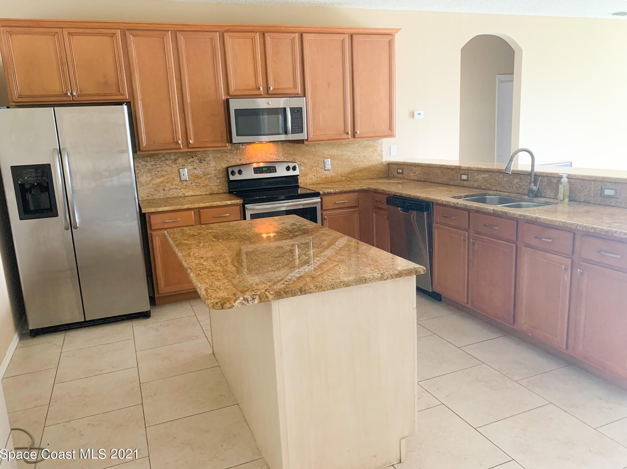 3990 Caparosa Cir, Melbourne, FL 32940