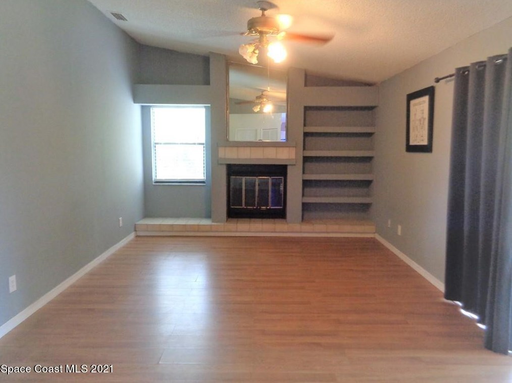 3965 Leslie Dr, Sebastian, FL 32976