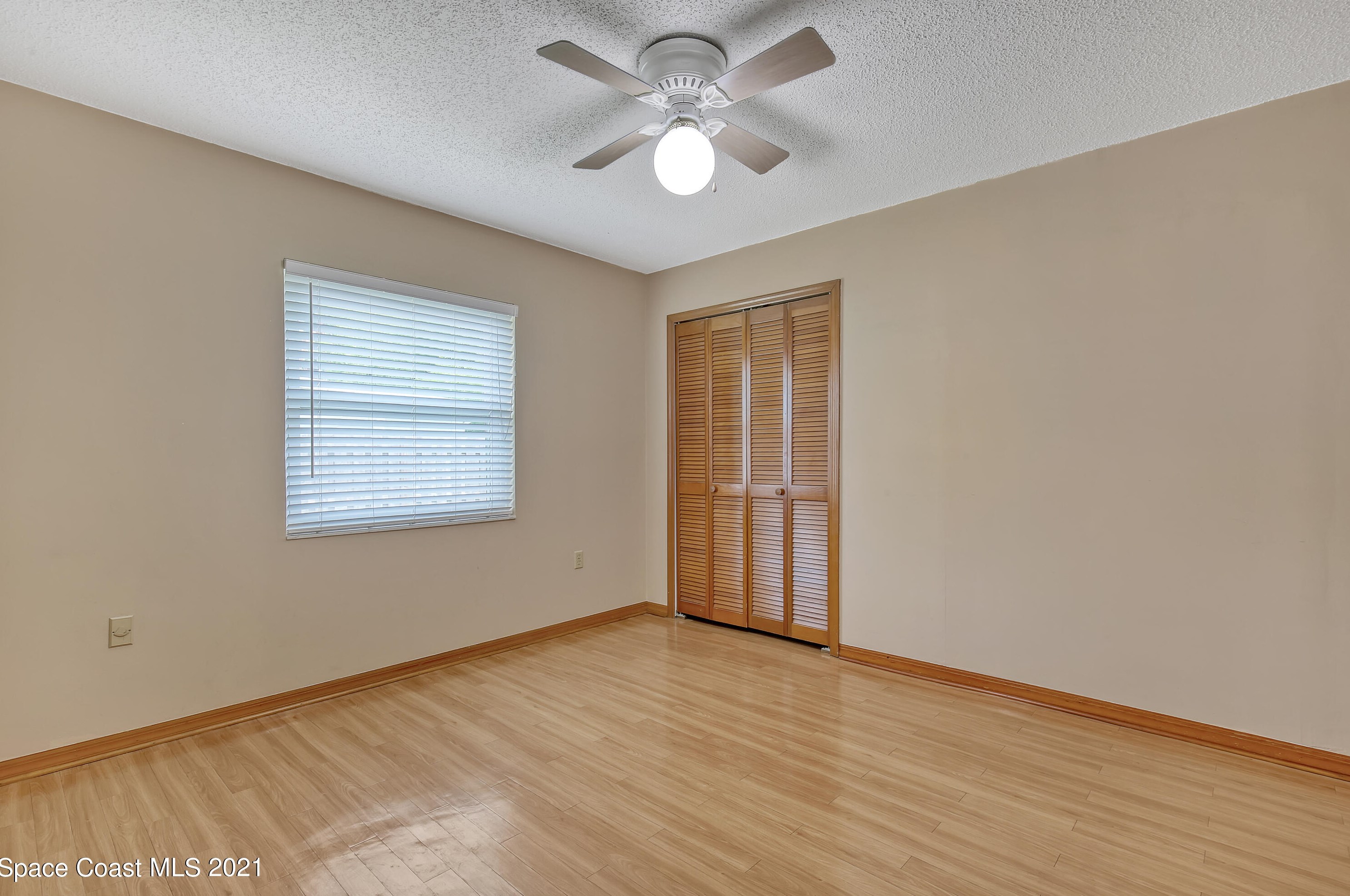 660 Oak Park Cir, Merritt Island FL  32953-4160 exterior