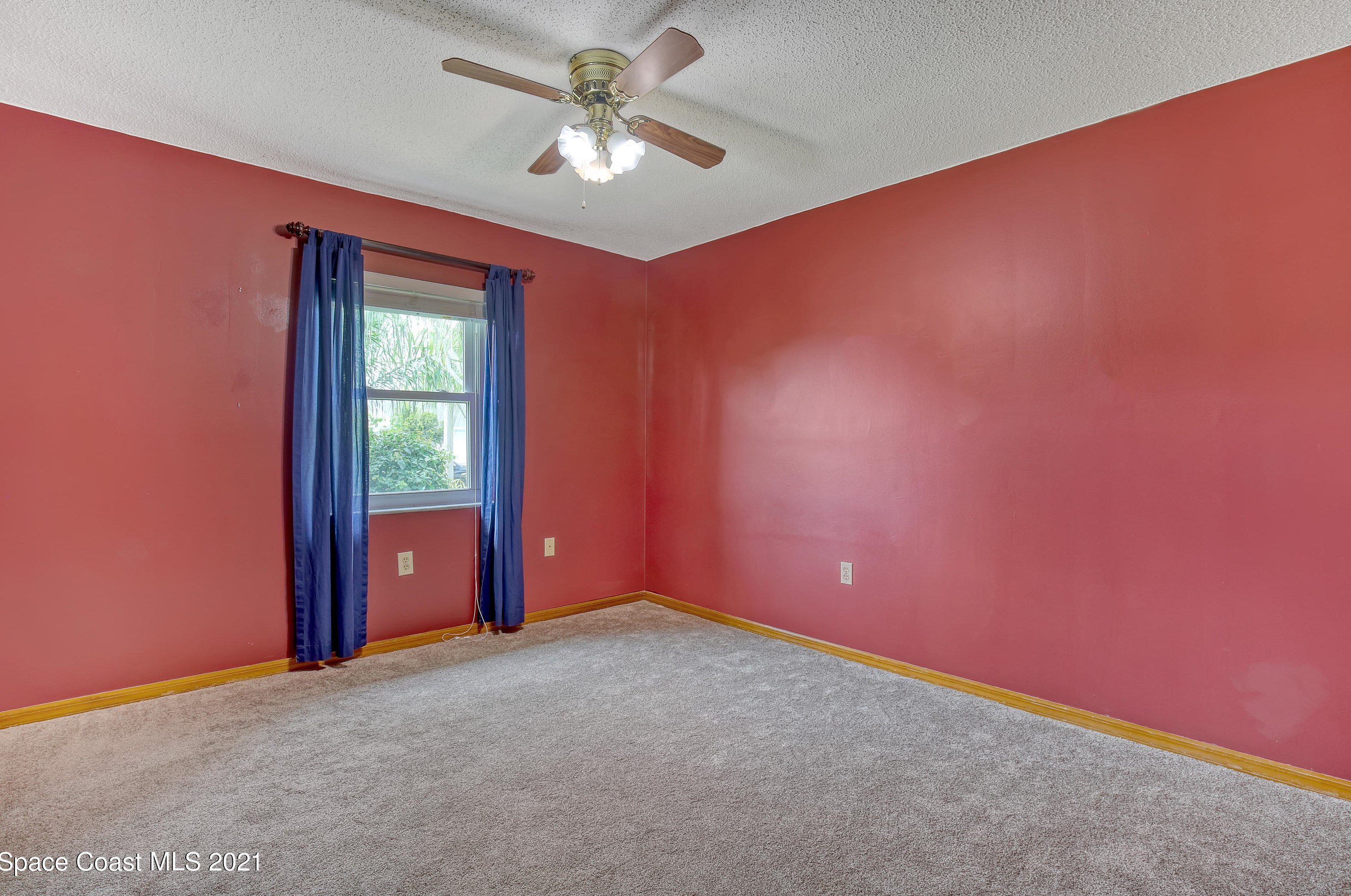 660 Oak Park Cir, Merritt Island FL  32953-4160 exterior