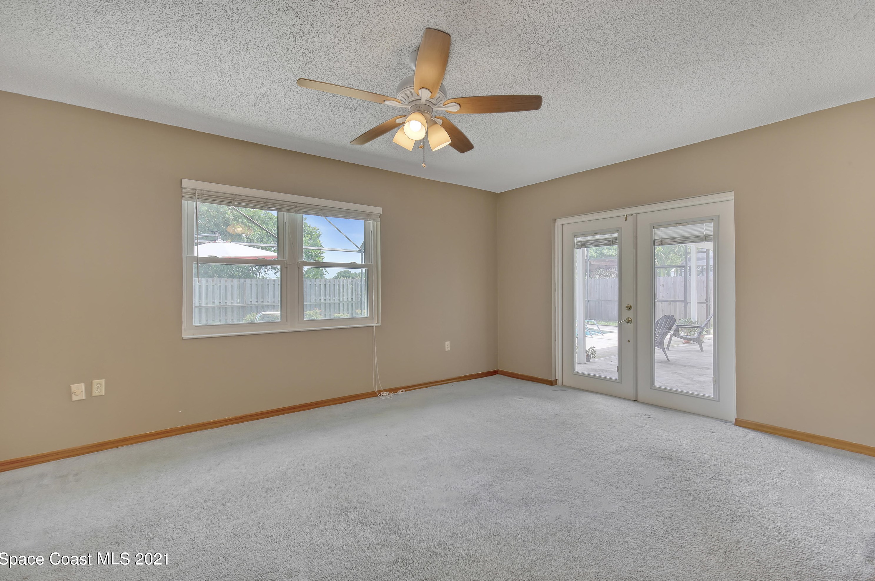 660 Oak Park Cir, Merritt Island FL  32953-4160 exterior
