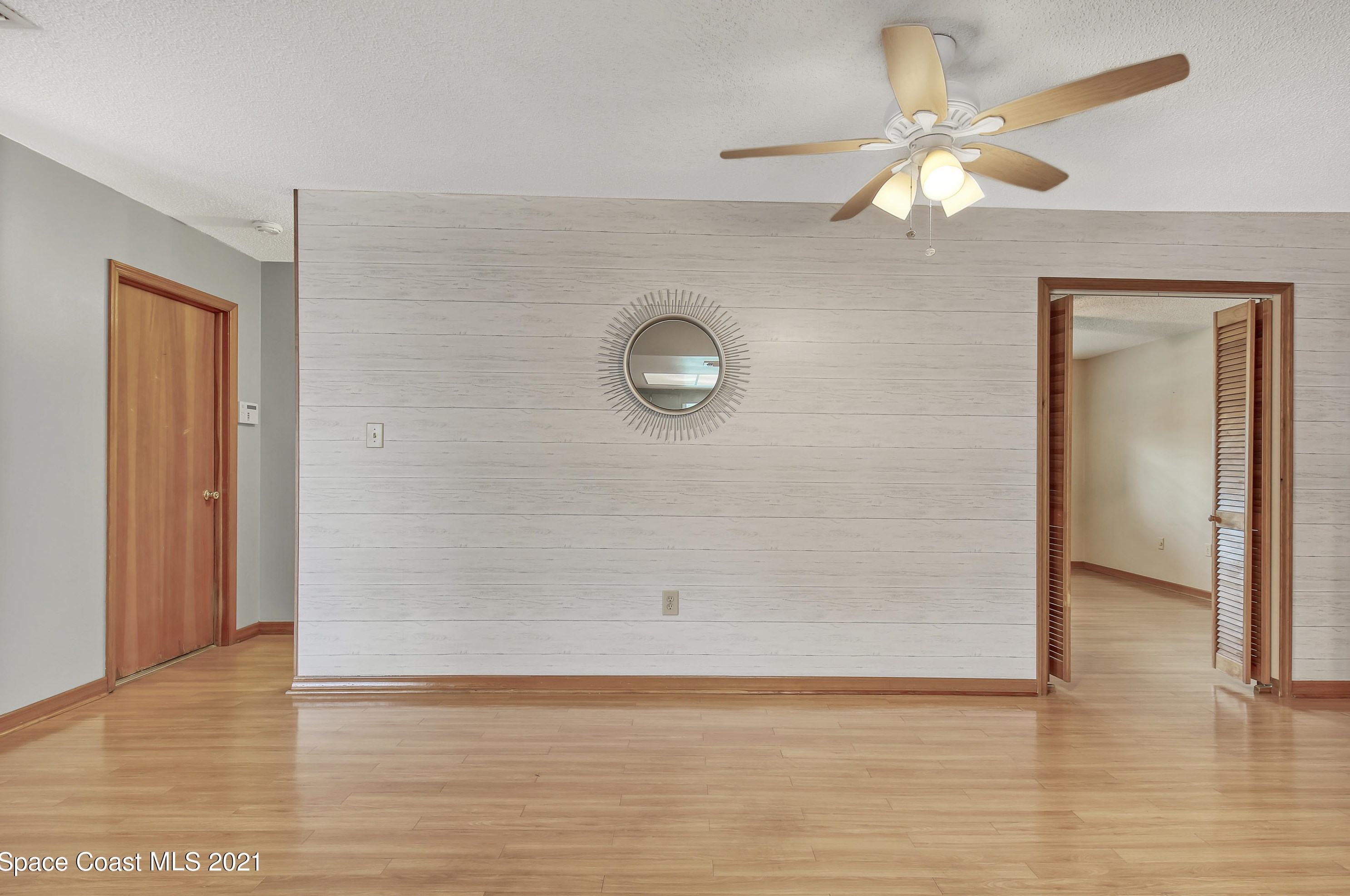 660 Oak Park Cir, Merritt Island FL  32953-4160 exterior
