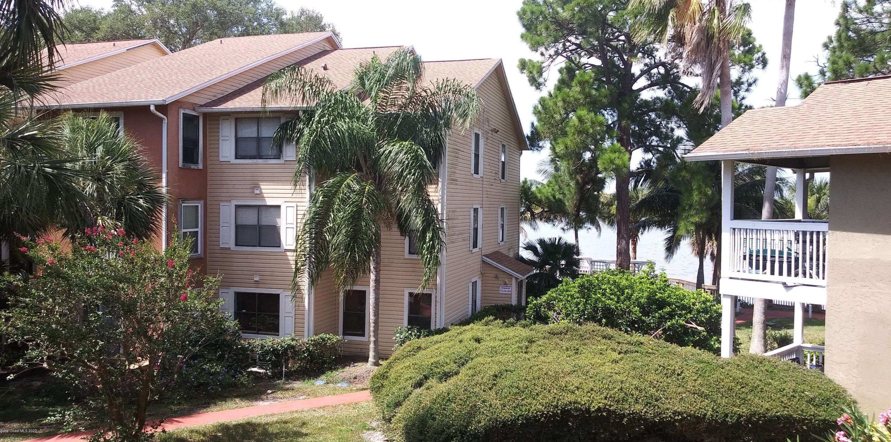 225 S Tropical Trl #719, Merritt Island, FL 32952