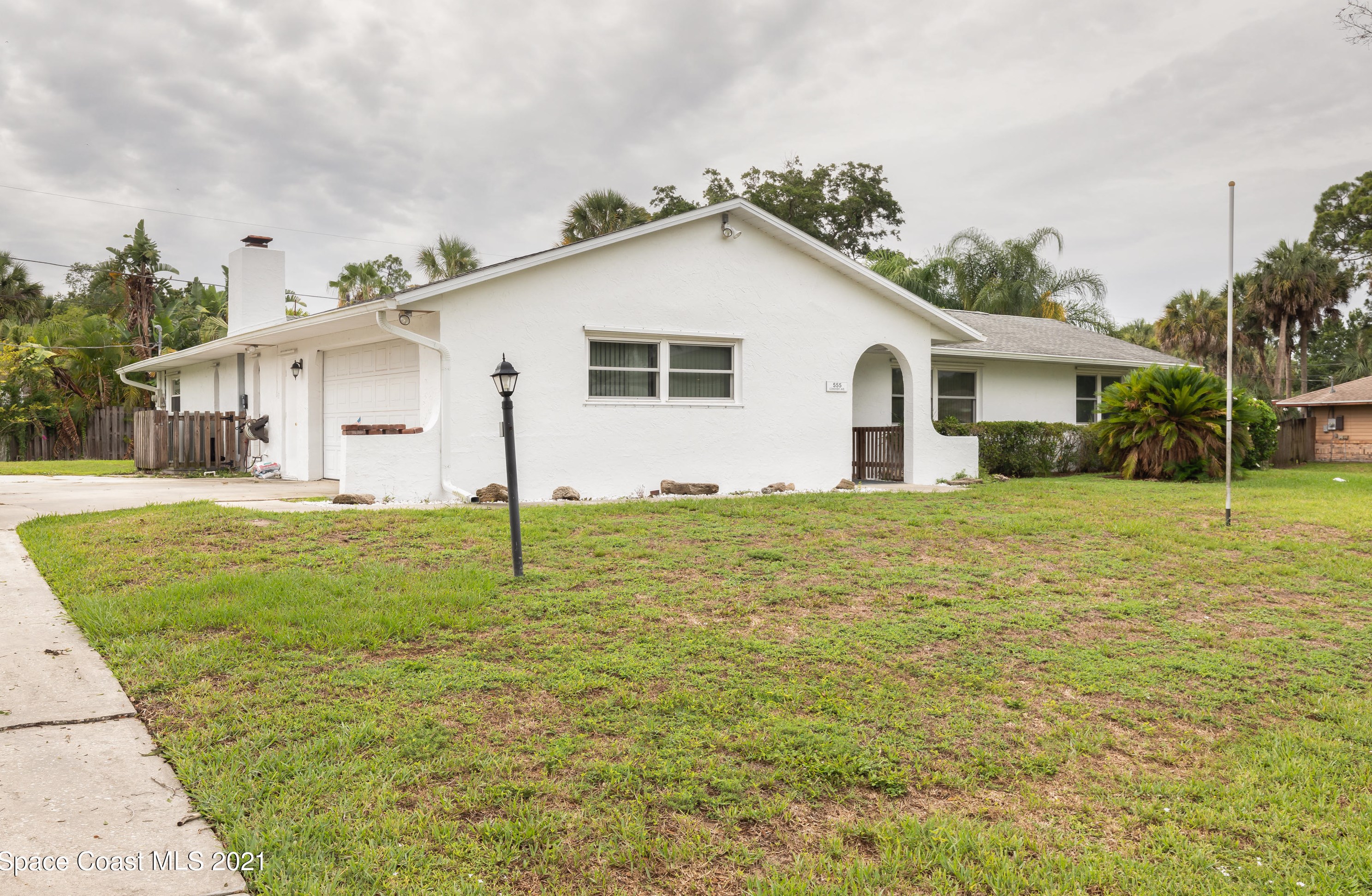 555 Conover Ave, Melbourne, FL 32907-1632