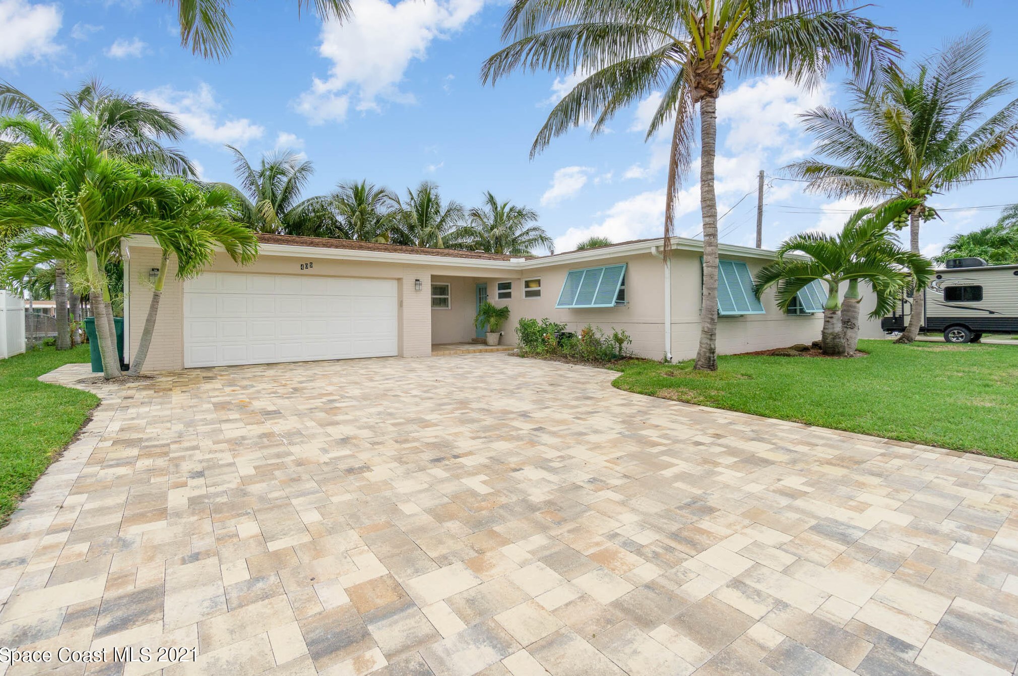 409 Nautilus Dr, Melbourne, FL 32937-3930