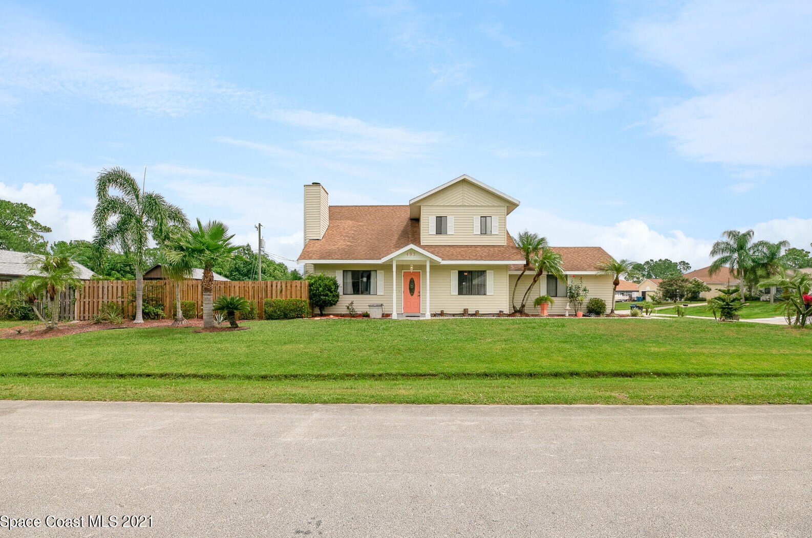 493 Rheine Rd, Melbourne, FL 32907-1047