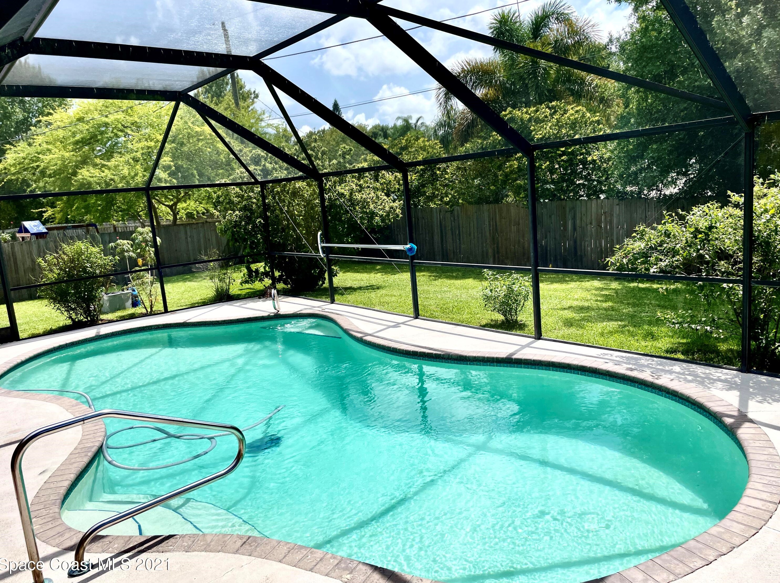 470 Plant Ave, Melbourne, FL 32907-2365