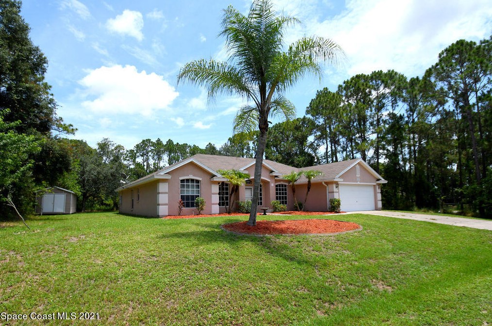 1311 Danbury St, Melbourne, FL 32908-6866