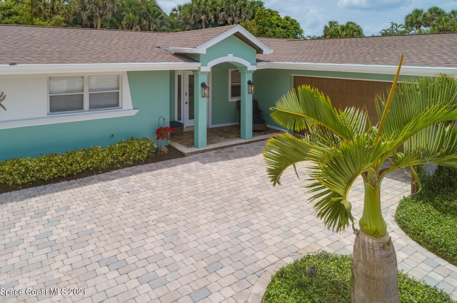 974 Shannon Ave, Melbourne, FL 32903-3333