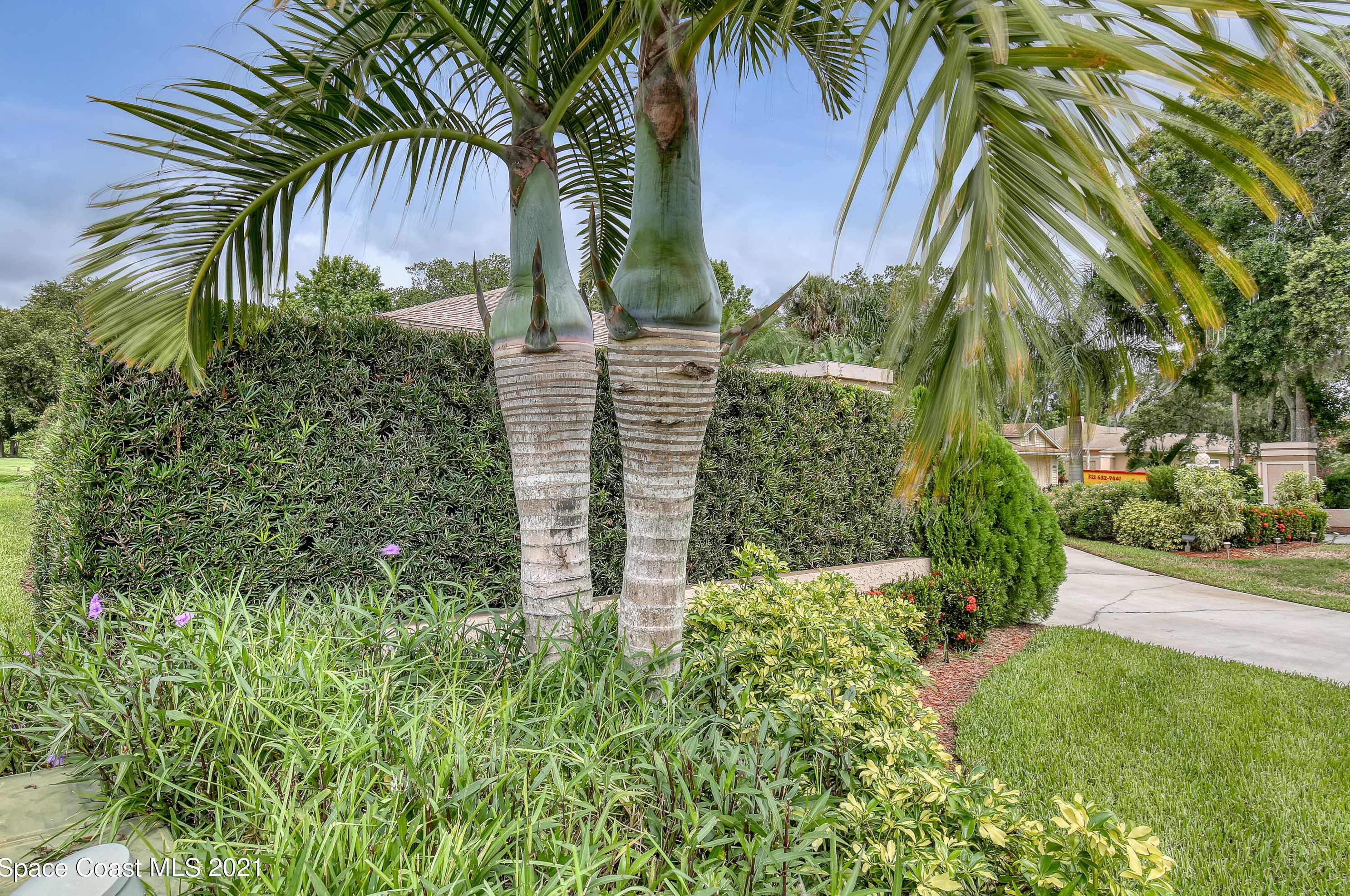 3540 Oakhill Dr, Titusville, FL 32780