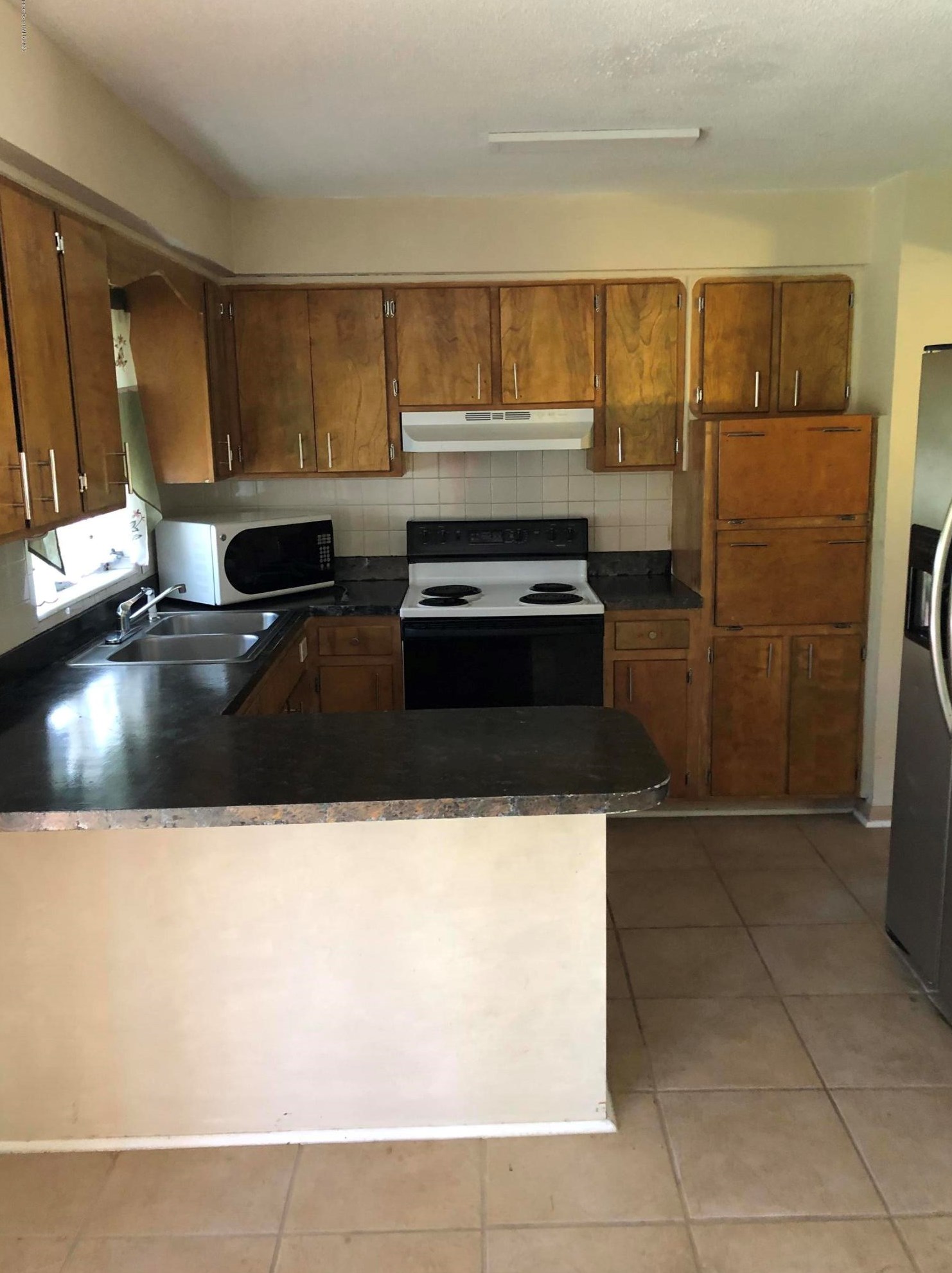 202 Hollywood Blvd, Melbourne, FL 32904