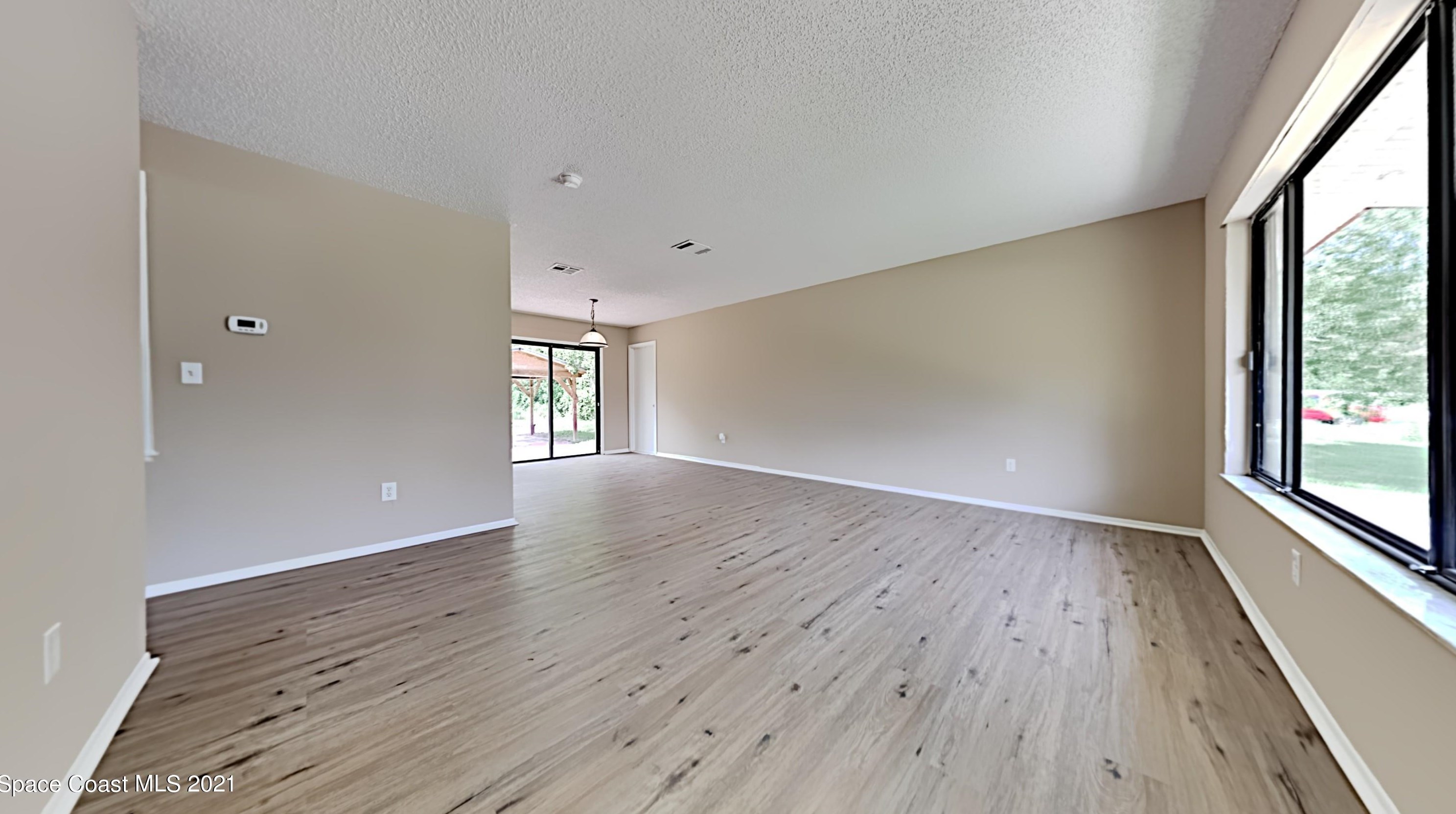 1005 Wacona St, Melbourne, FL 32909-5270