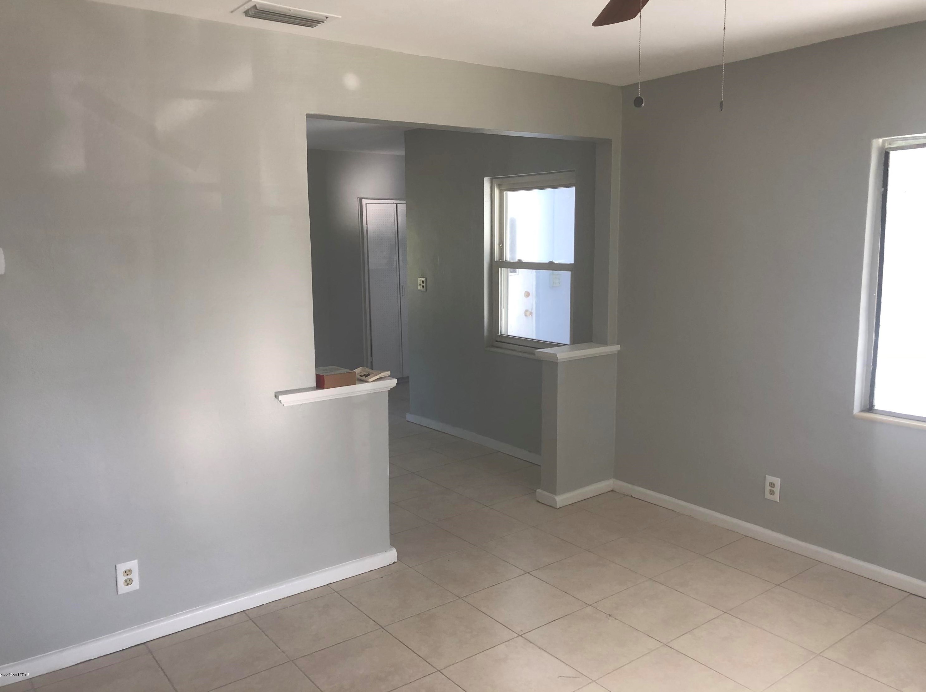 346 Vesta Cir, Melbourne, FL 32901