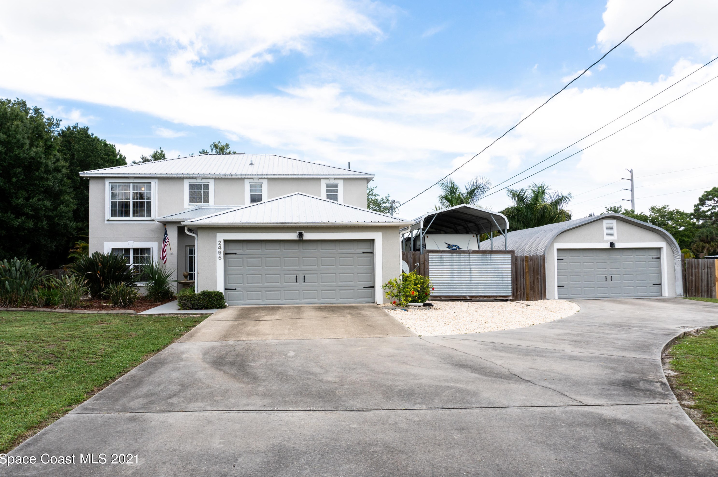 2495 Michigan St, Melbourne, FL 32904-6134