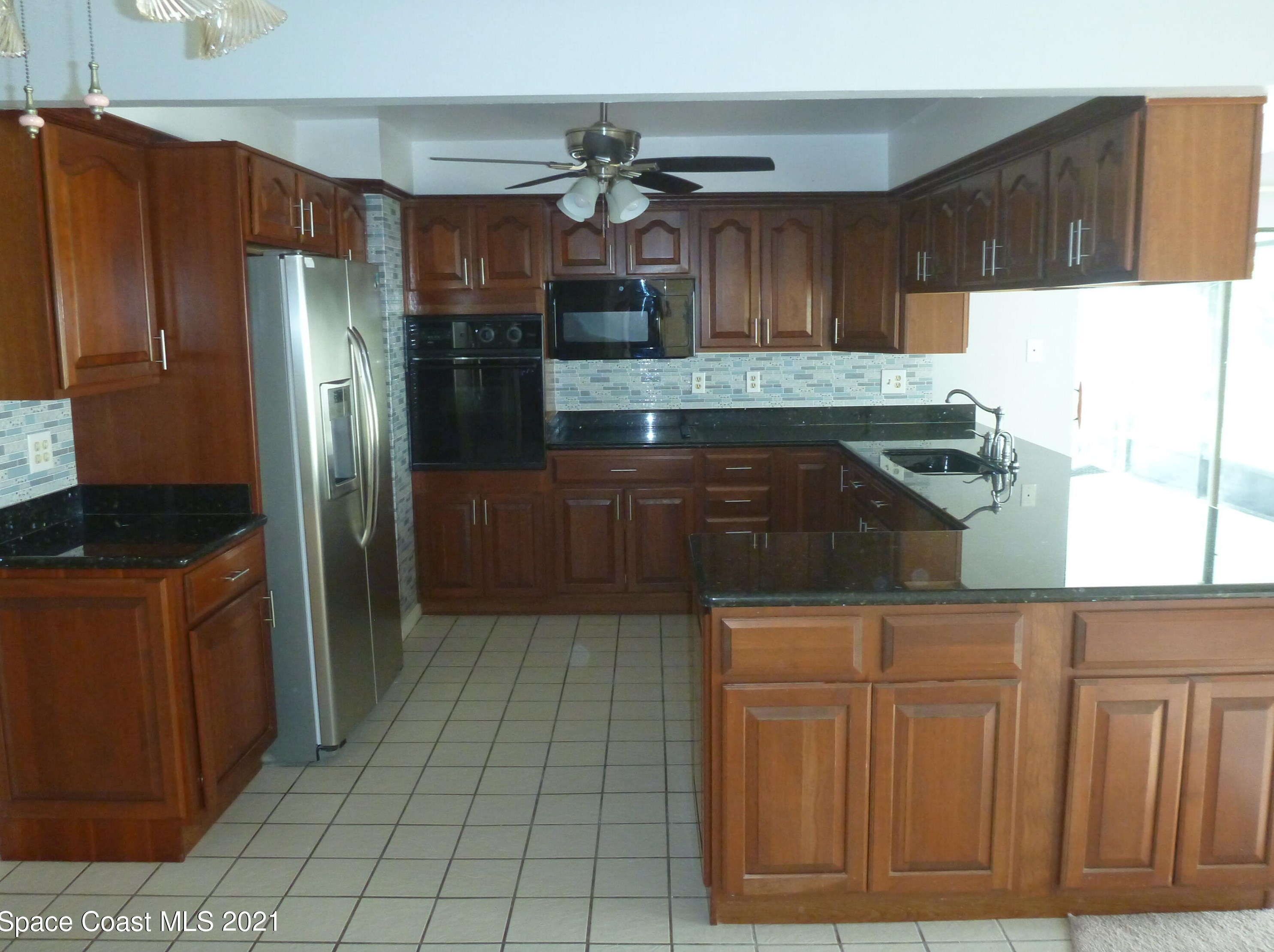 710 Lynwood Ct, Merritt Island, FL 32953-4136