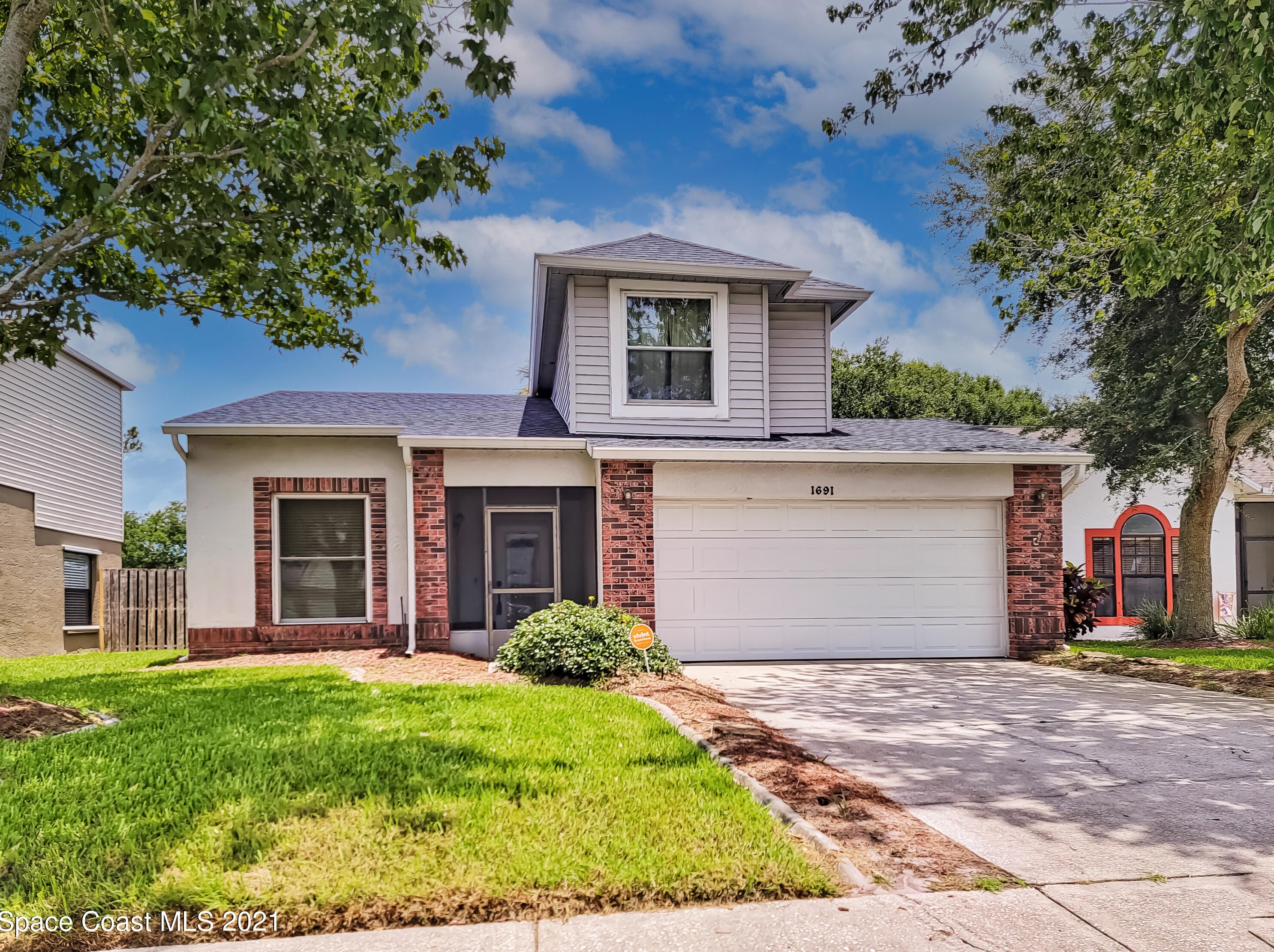 1691 Clover Cir, Melbourne, FL 32935-5562