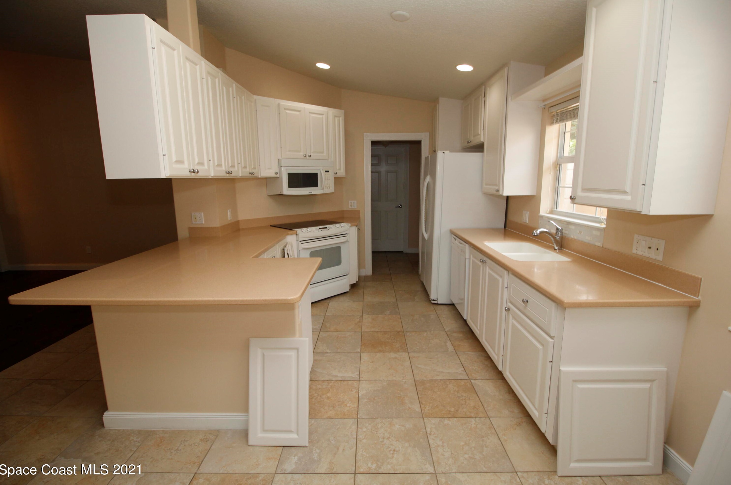 3460 Leclaire Ln Se, Melbourne, FL 32909