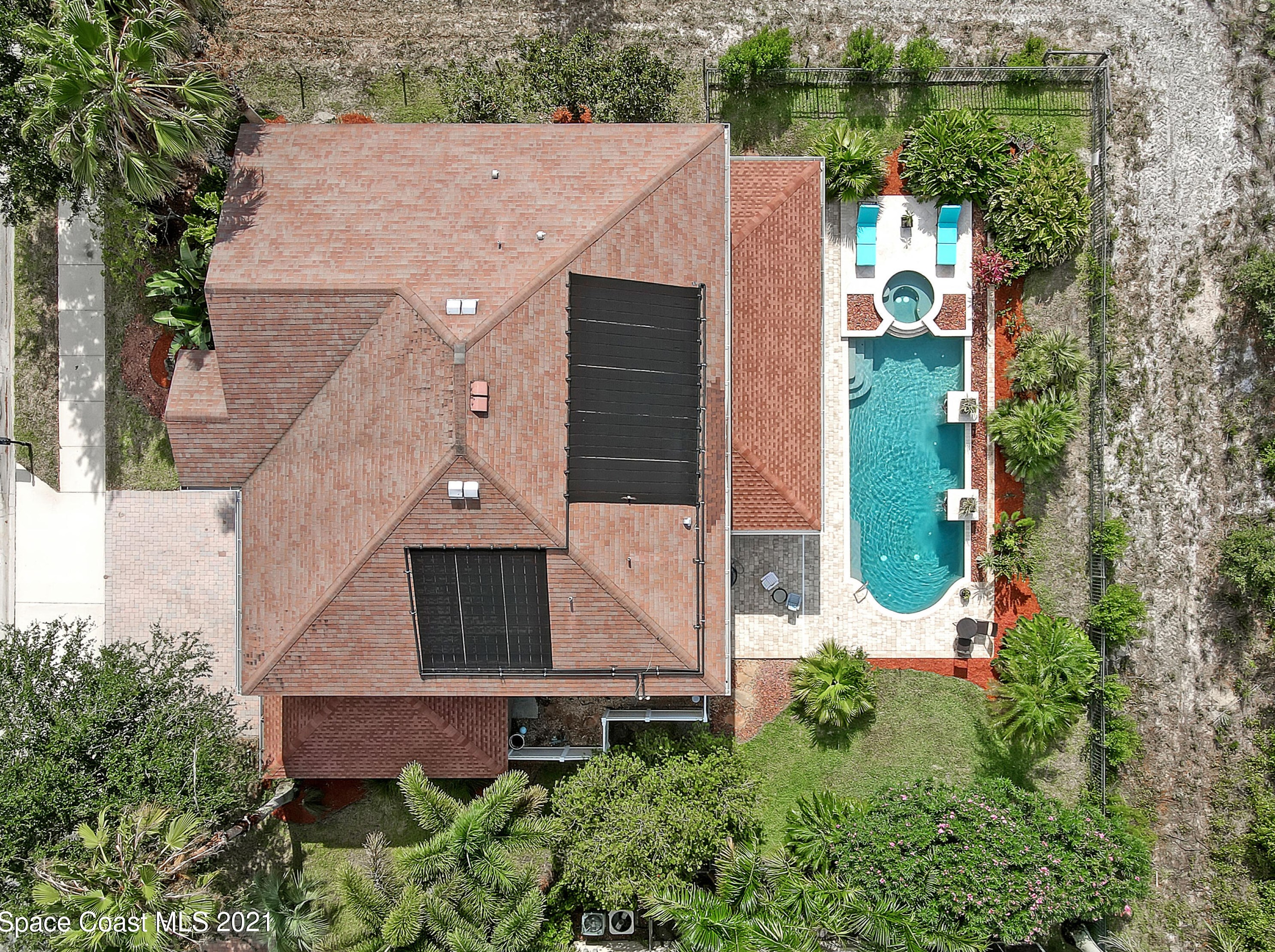 1209 Tipperary Dr, Melbourne FL  32940-6029 exterior