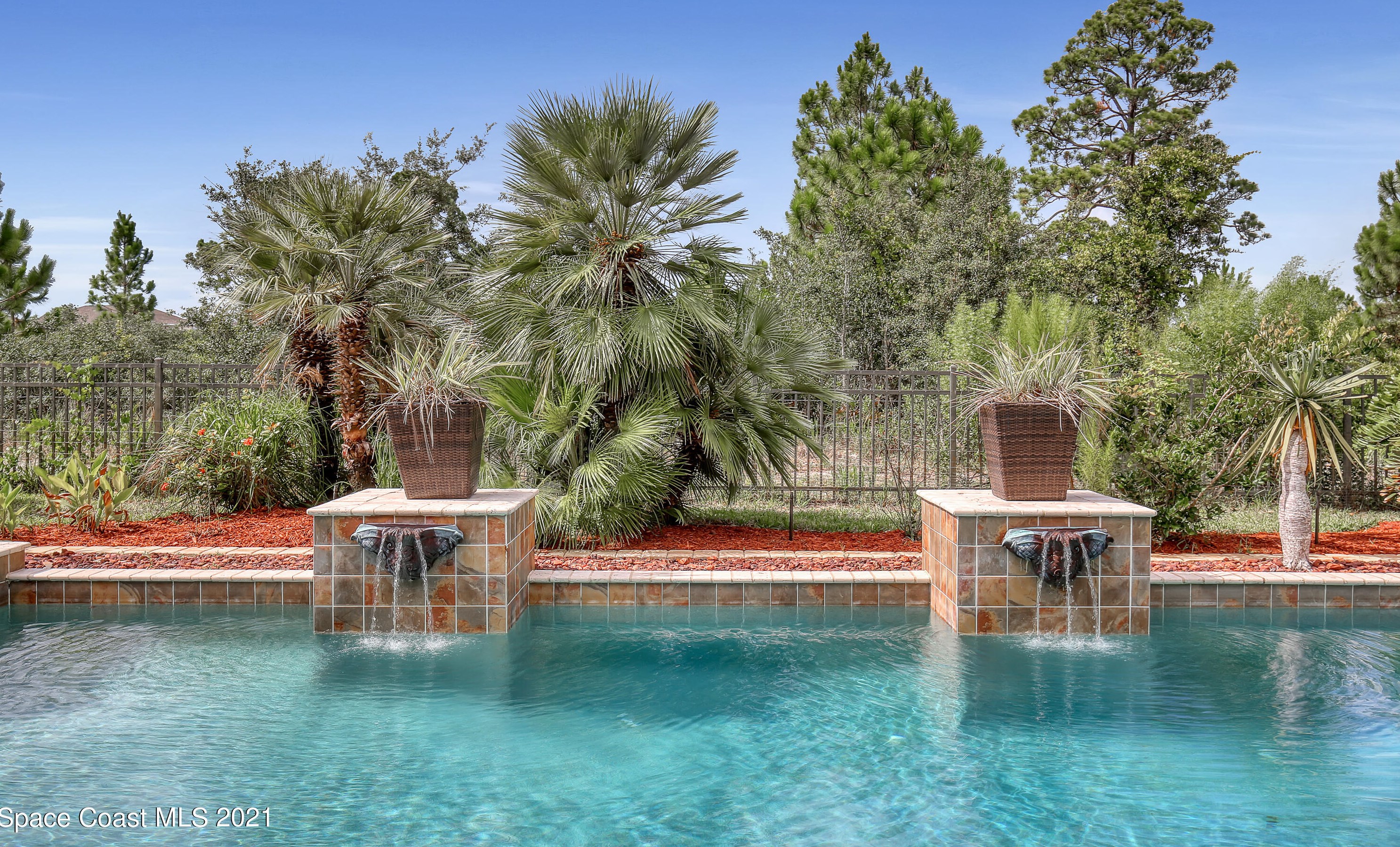 1209 Tipperary Dr, Melbourne FL  32940-6029 exterior