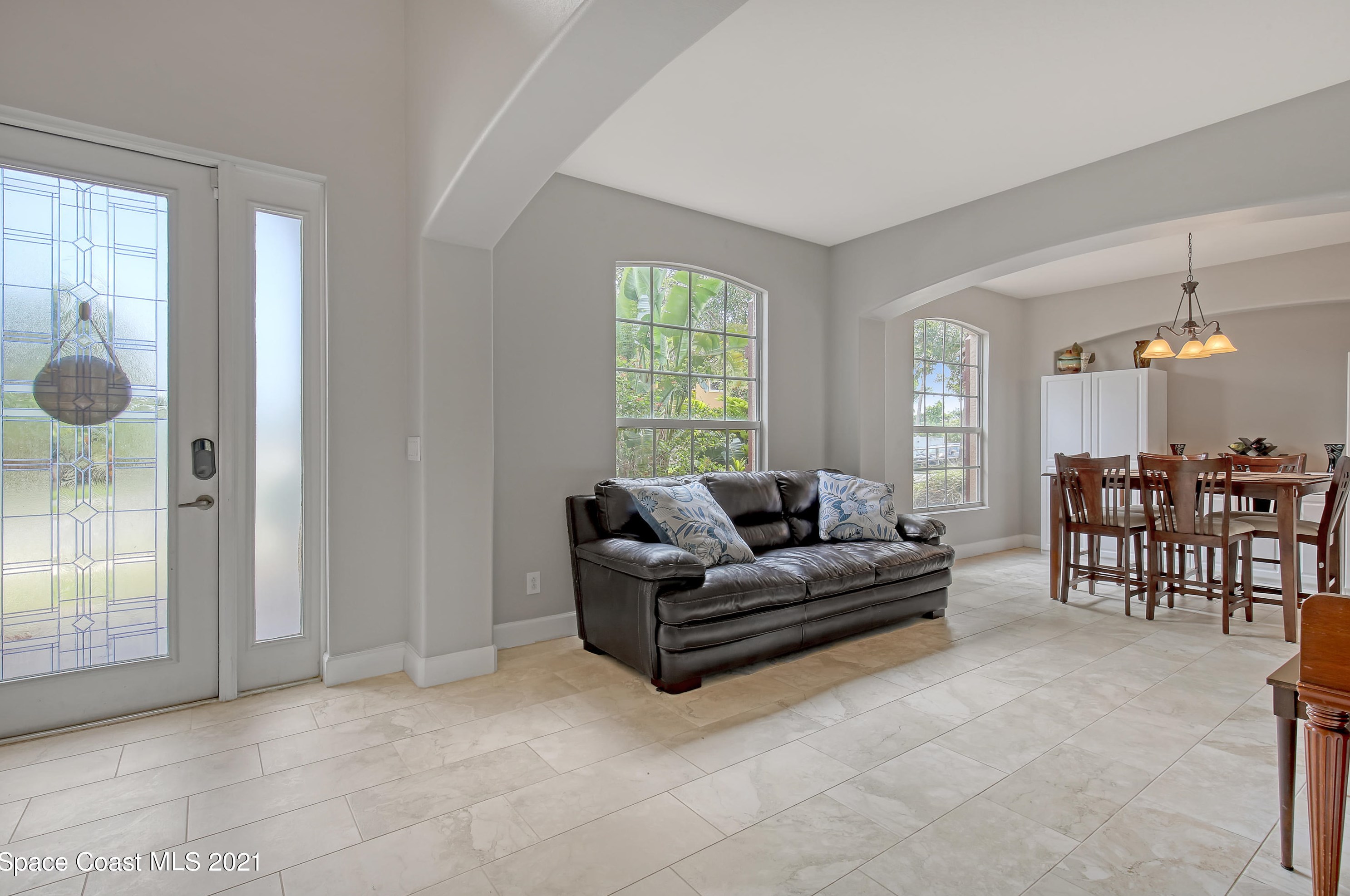 1209 Tipperary Dr, Melbourne FL  32940-6029 exterior