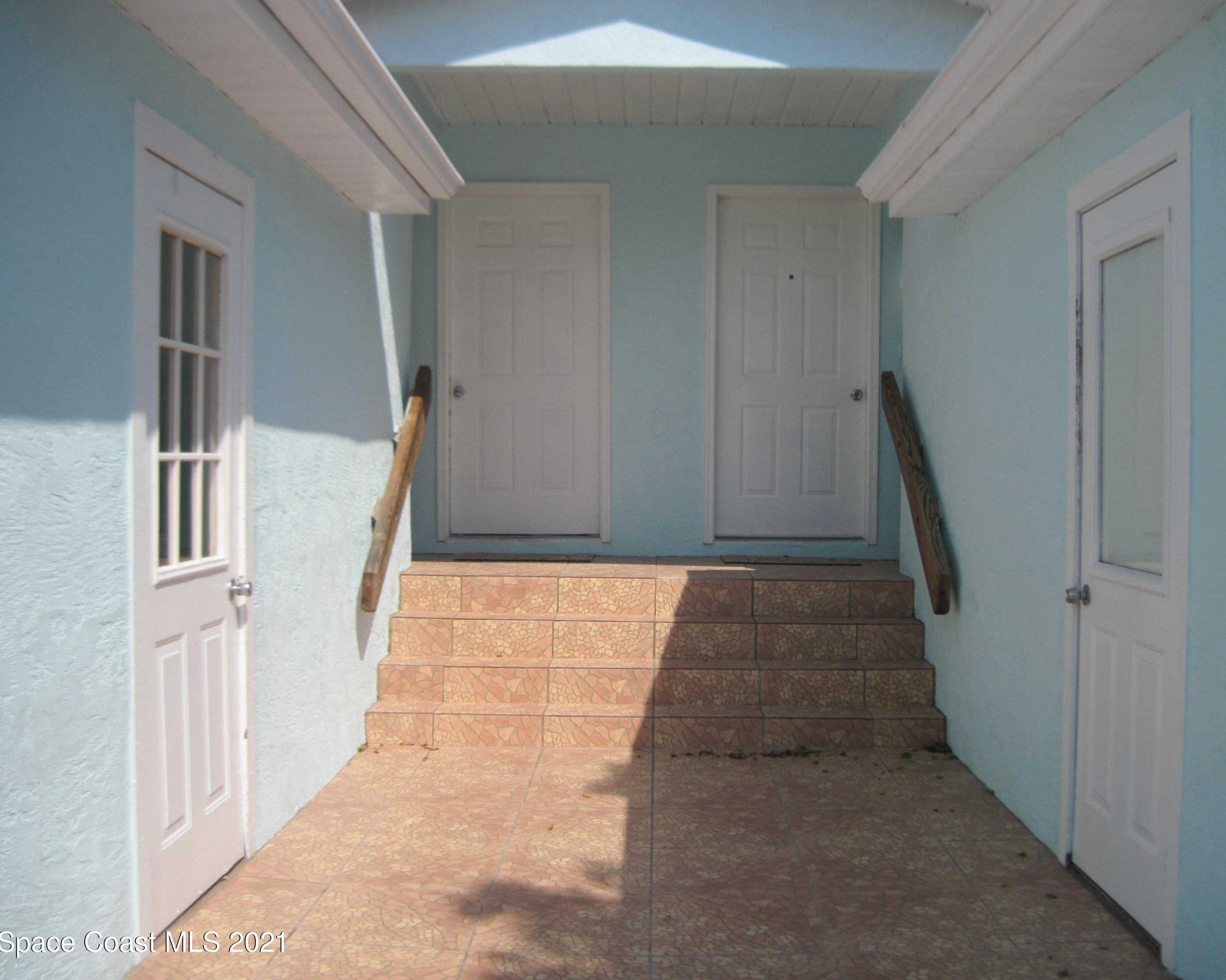 937 S Patrick Dr, Melbourne, FL 32937