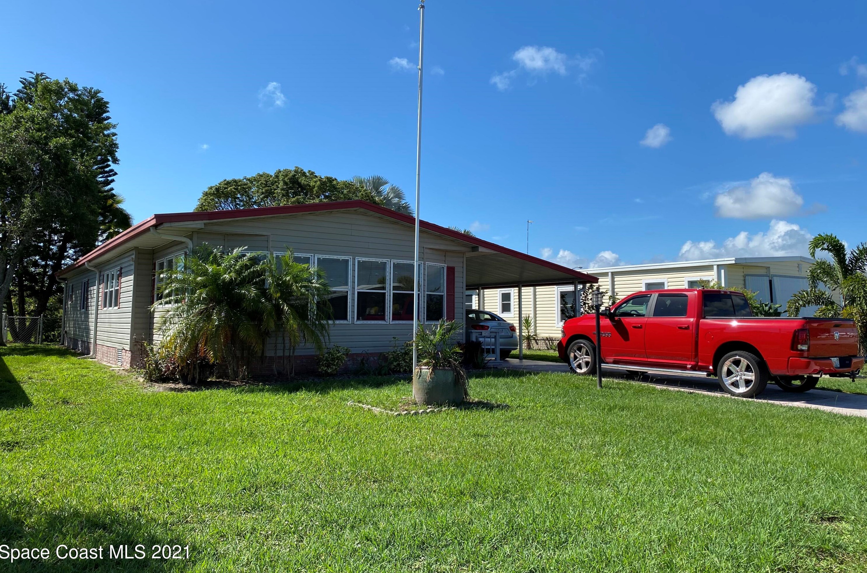 1478 Gardenia Dr, Sebastian, FL 32976