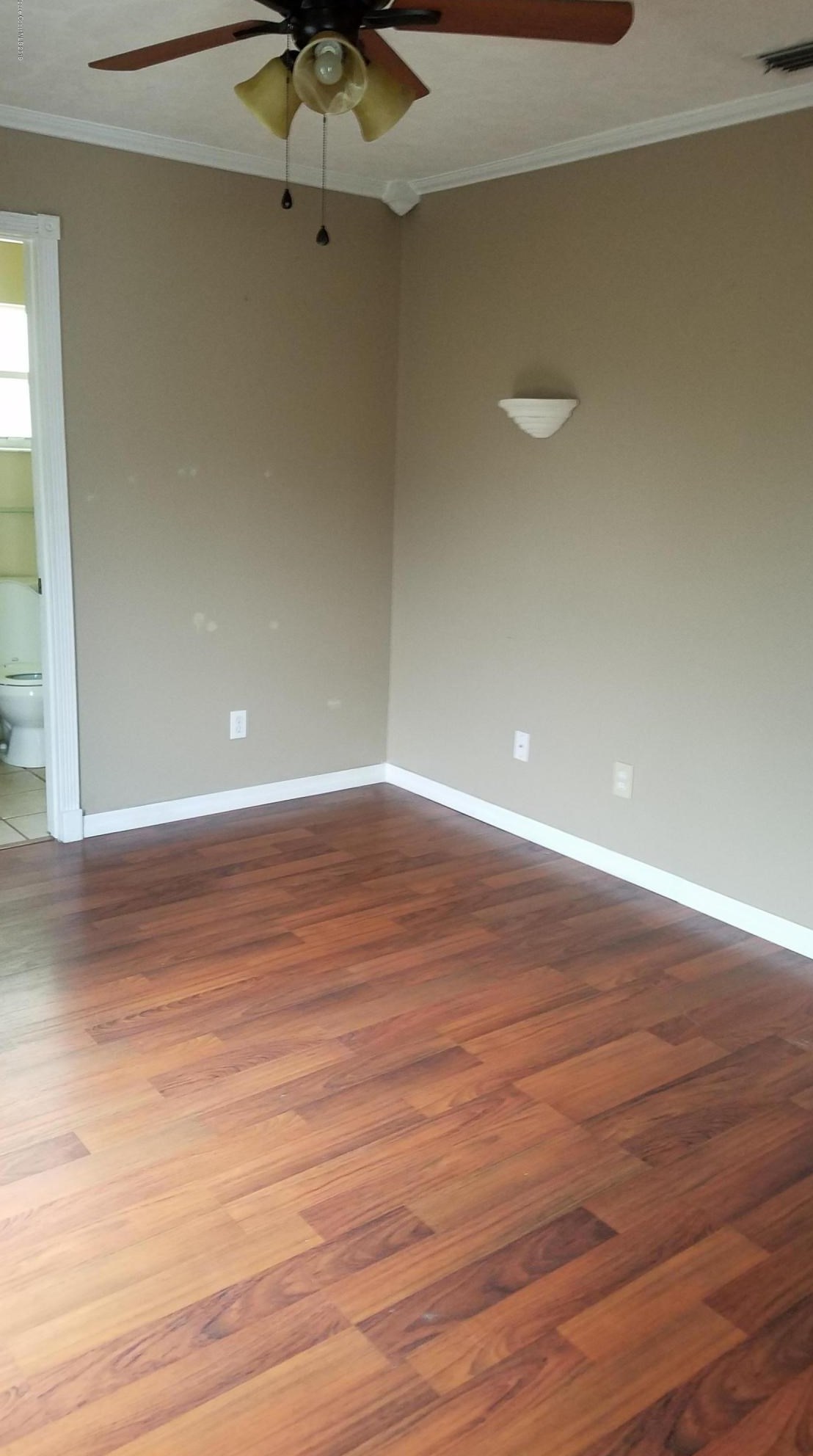 208 Gates St Sw, Melbourne, FL 32908