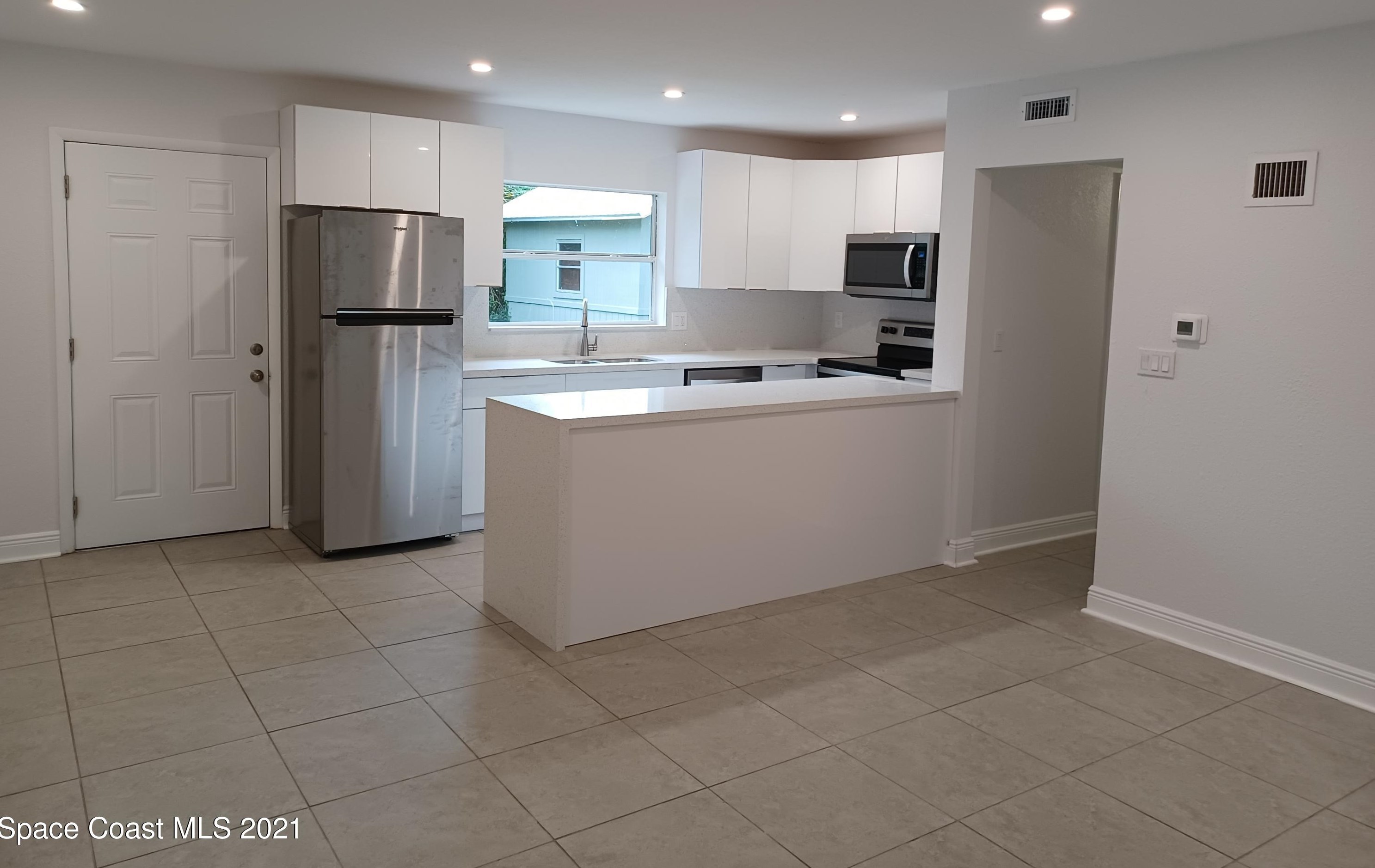 1580 Golfview Dr, Titusville, FL 32780