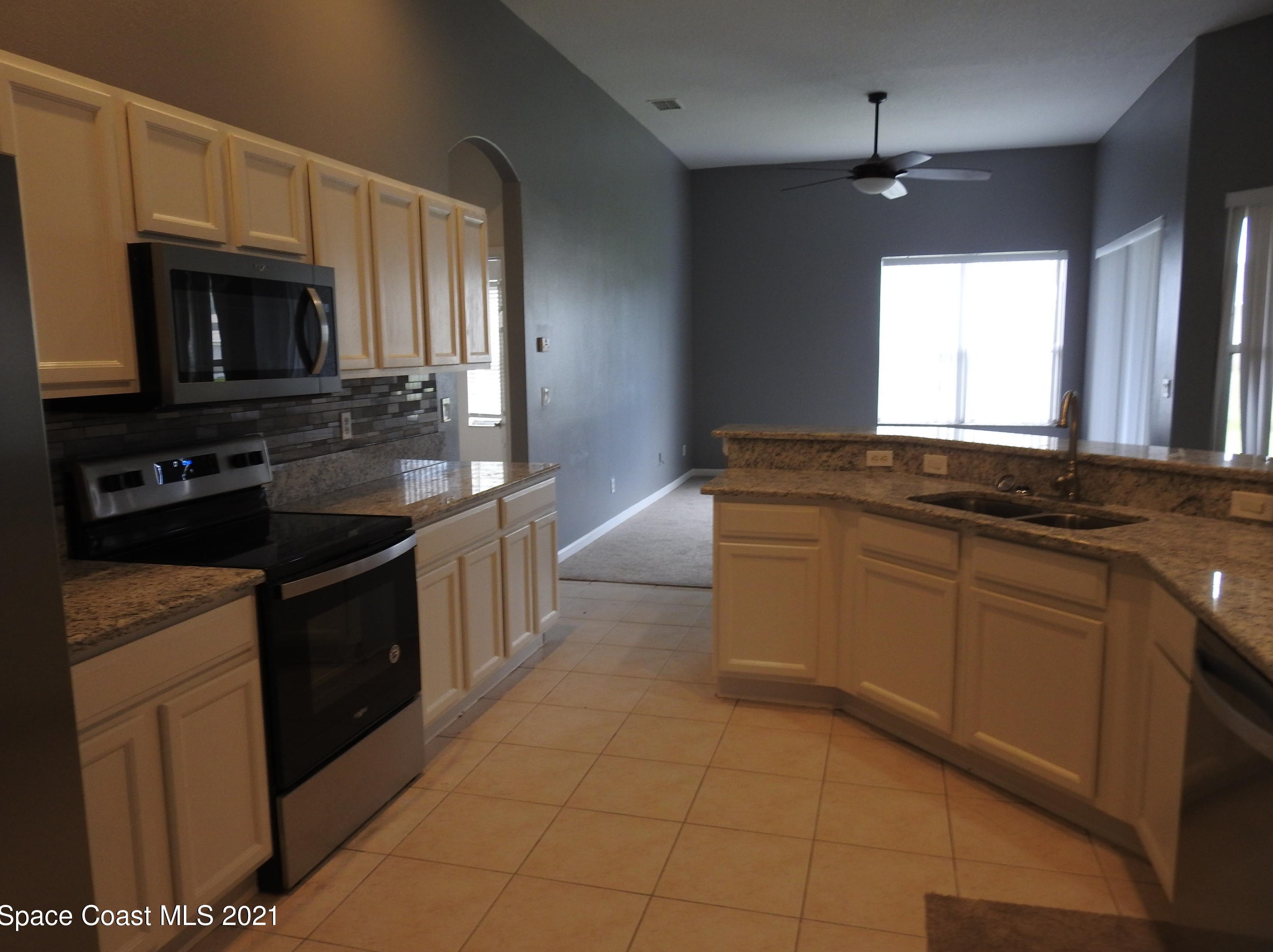 441 Crystalmist Rd Nw, Melbourne, FL 32907