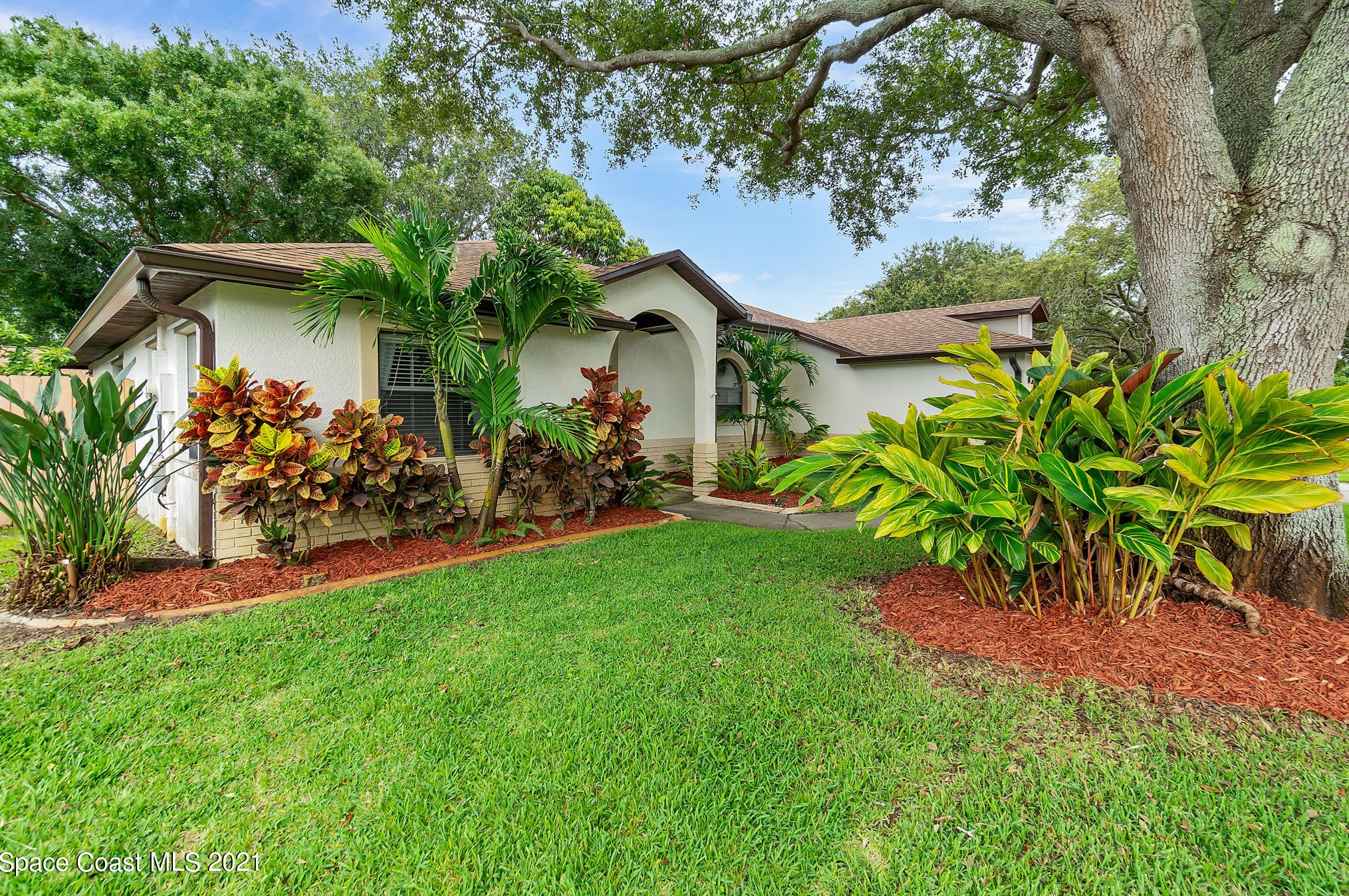 3041 Sweet Oak Dr, Melbourne, FL 32935-4585