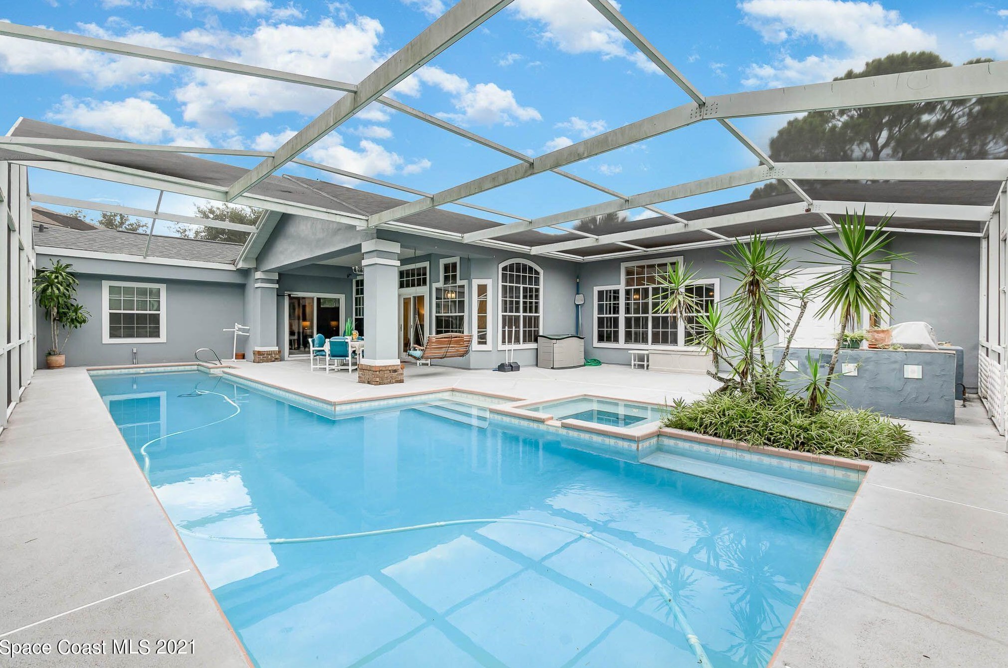 4370 Canard Rd, Melbourne, FL 32934-8550
