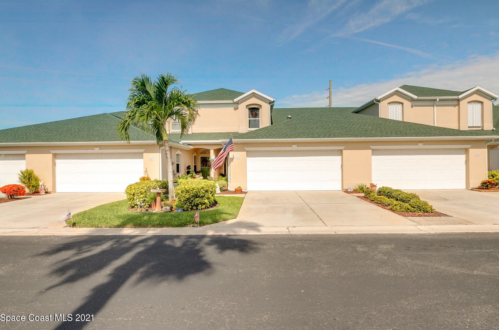 807 Veronica Ct, Melbourne, FL 32937-4038