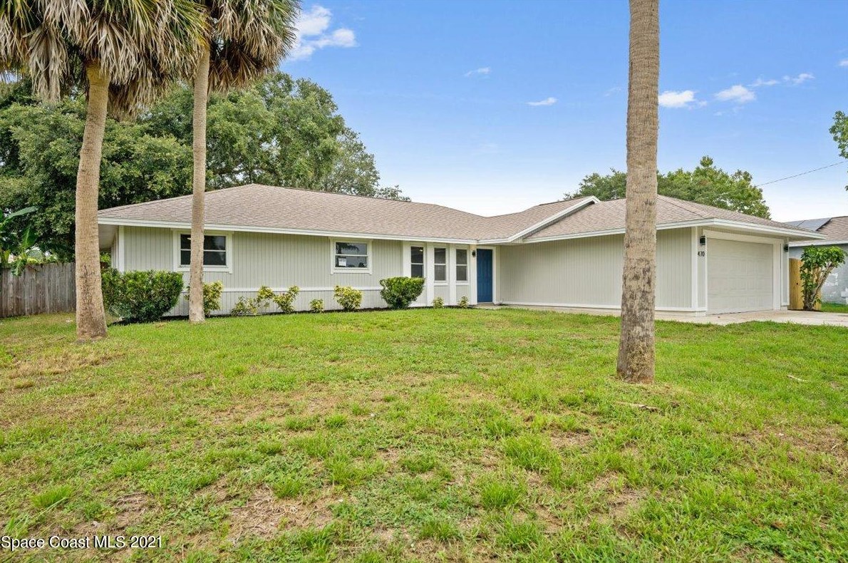 470 Georges Ave, Melbourne, FL 32907-2551