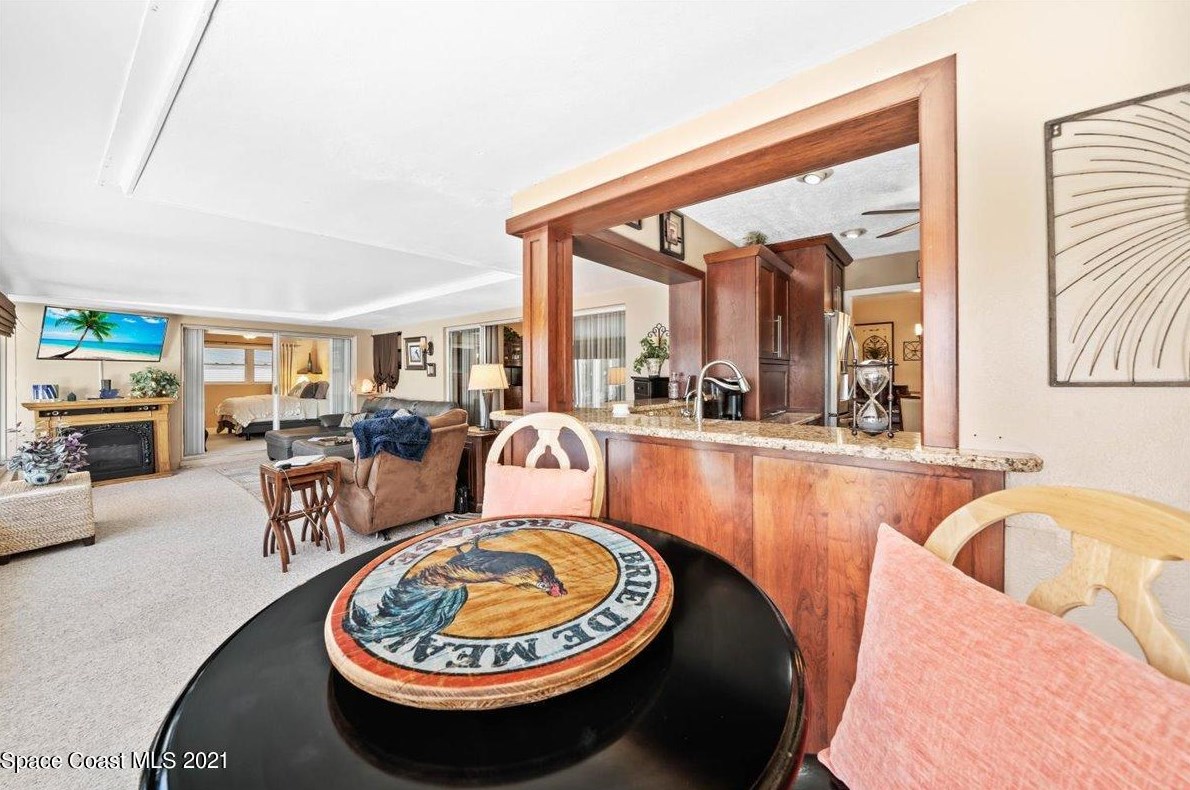 457 Penguin Dr, Melbourne FL  32937-3782 exterior