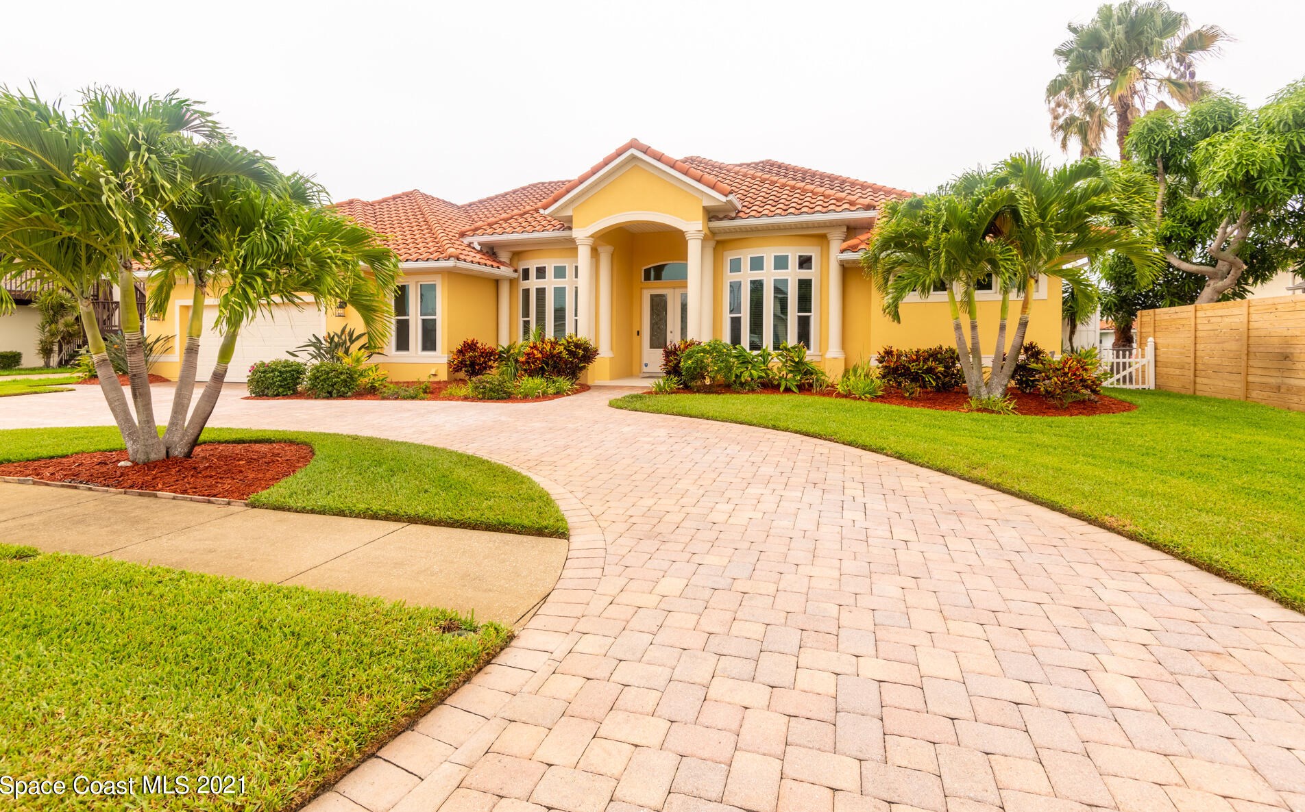655 Anderson Ct, Melbourne, FL 32937-3950