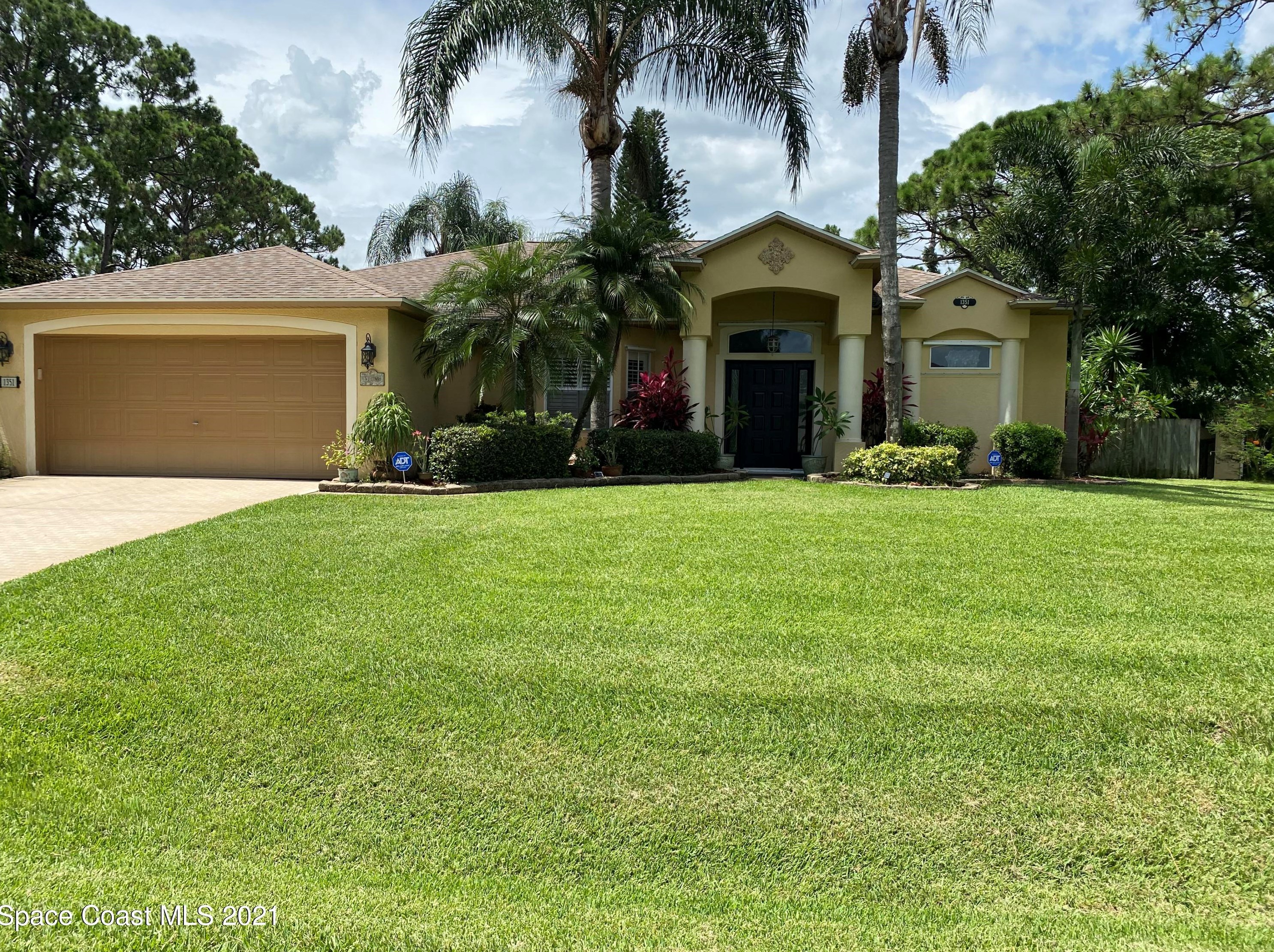 1351 Sapulpa Rd, Melbourne, FL 32908-6804