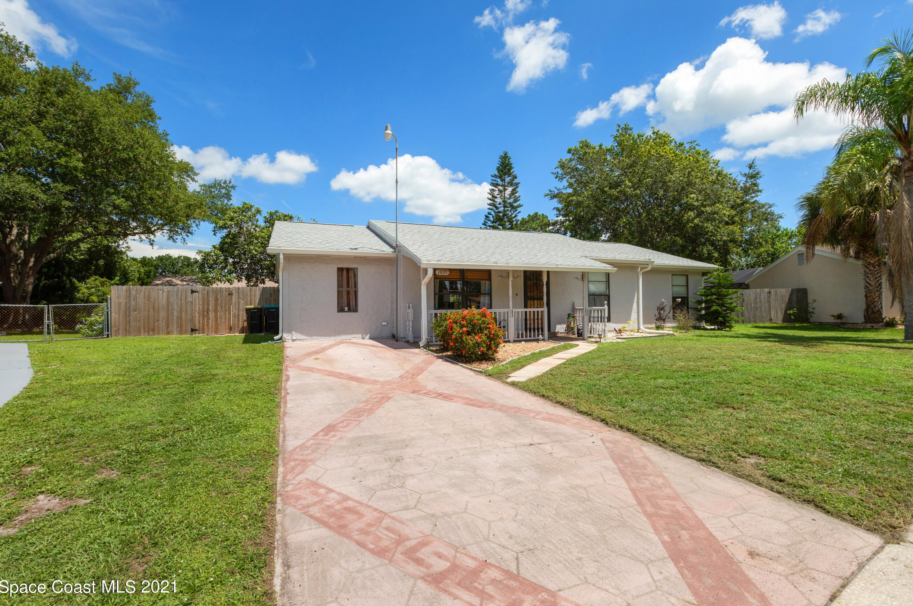 1410 Creel Rd, Melbourne, FL 32905-3857