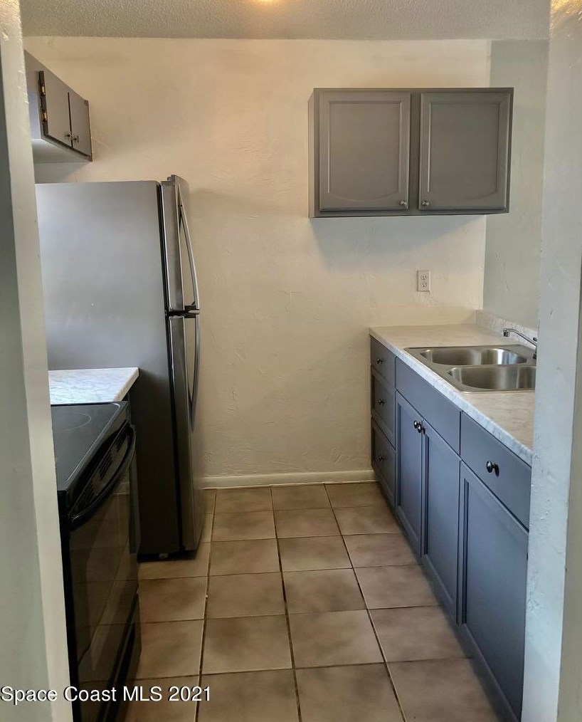 1711 Dixon Blvd #241, Cocoa, FL 32922