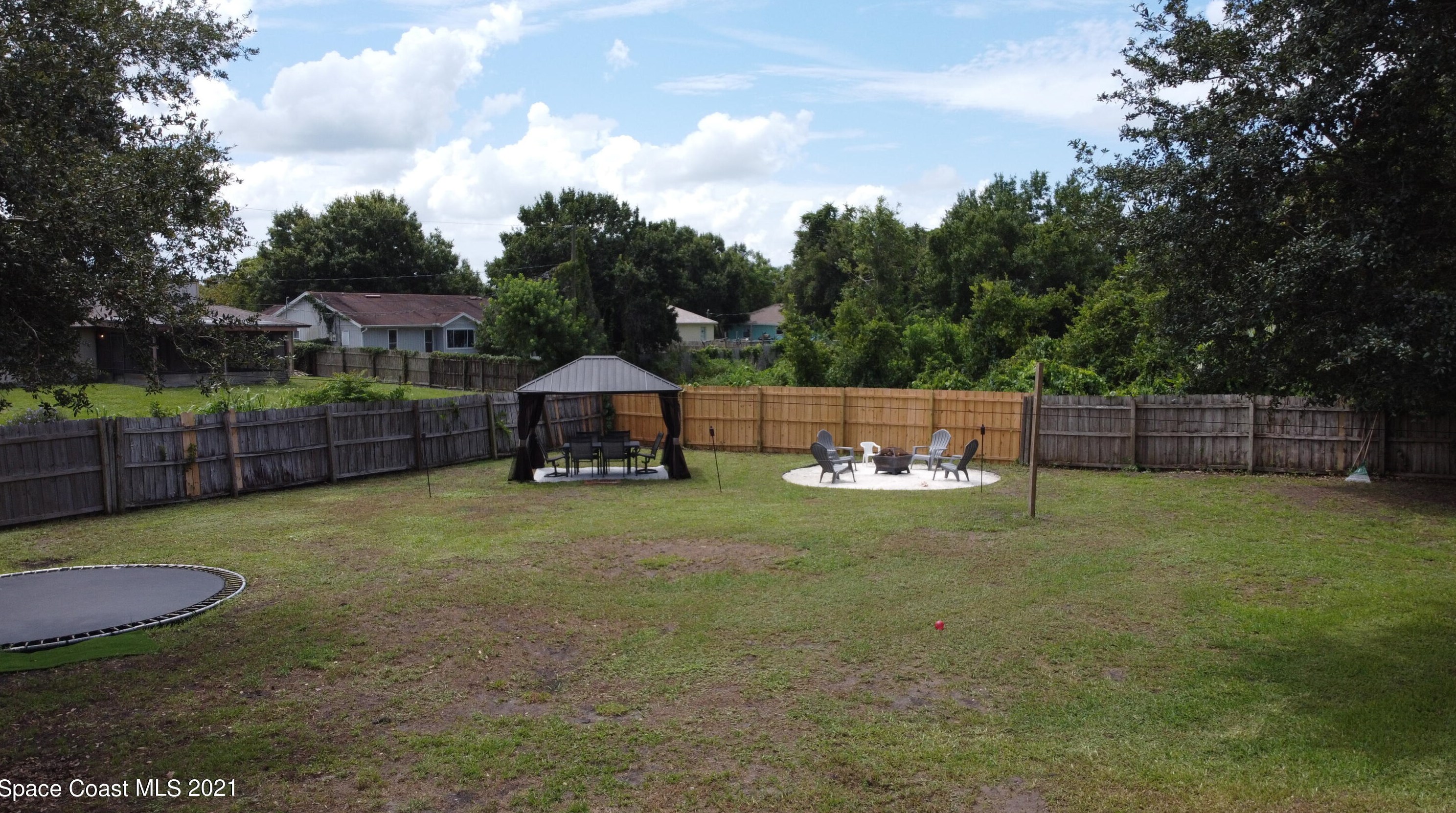 201 Fanfare Ave, Melbourne, FL 32907-3172