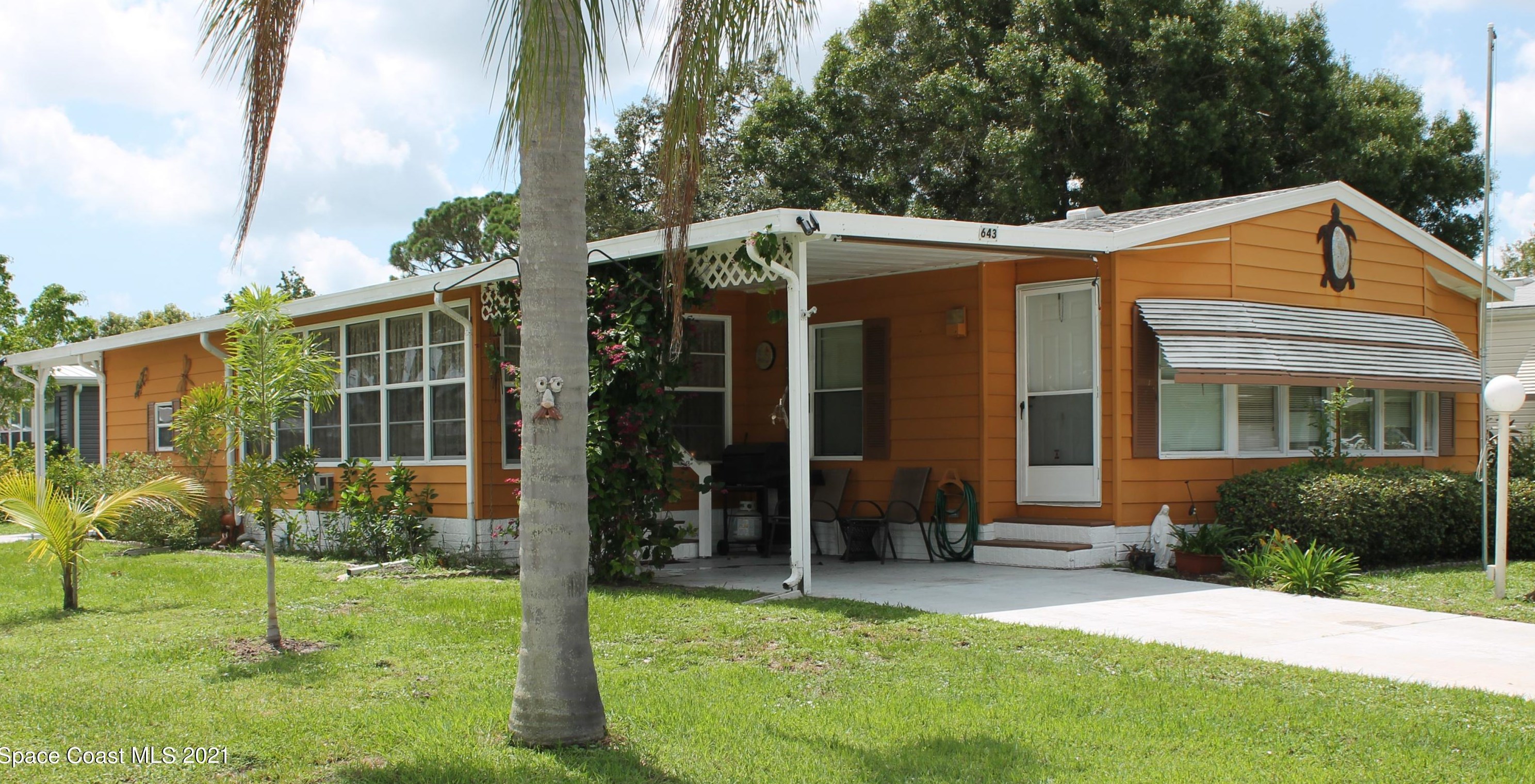 643 Marlin Cir, Sebastian, FL 32976