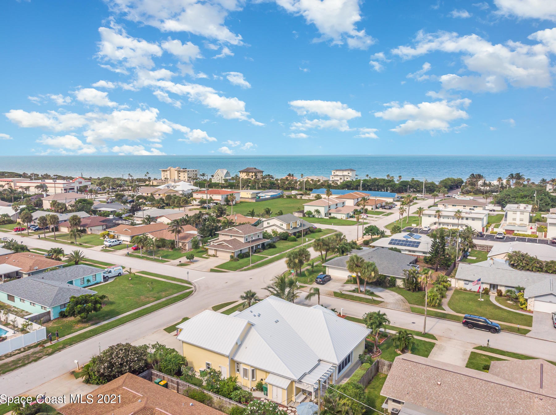 650 Hibiscus Dr, Melbourne, FL 32937-2570