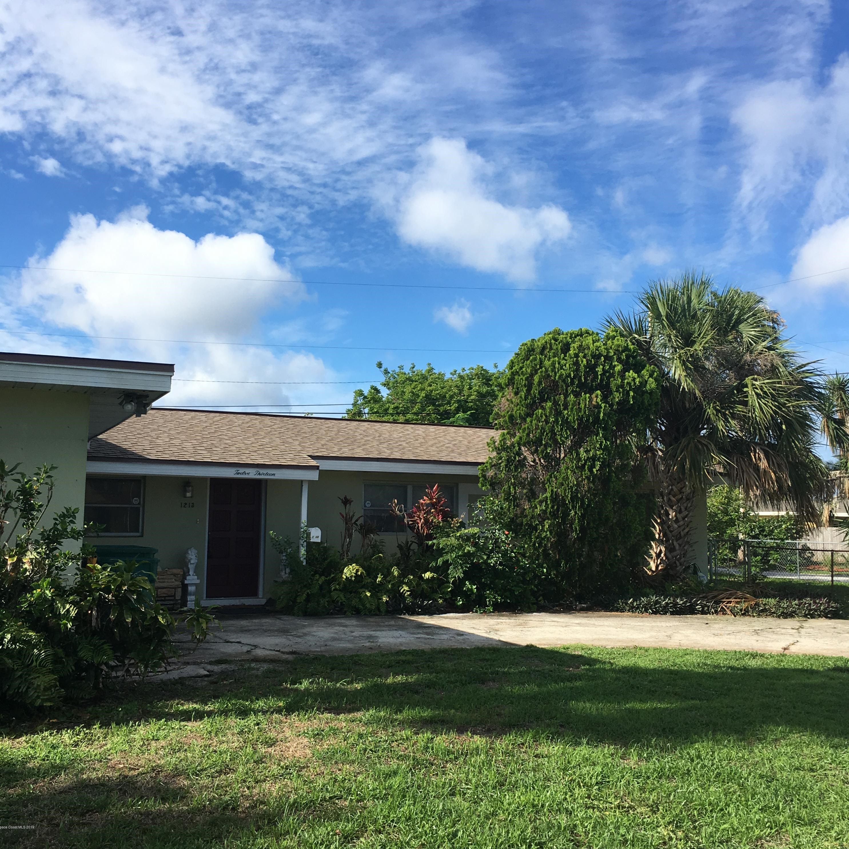 1213 Banana River Dr, Melbourne, FL 32937