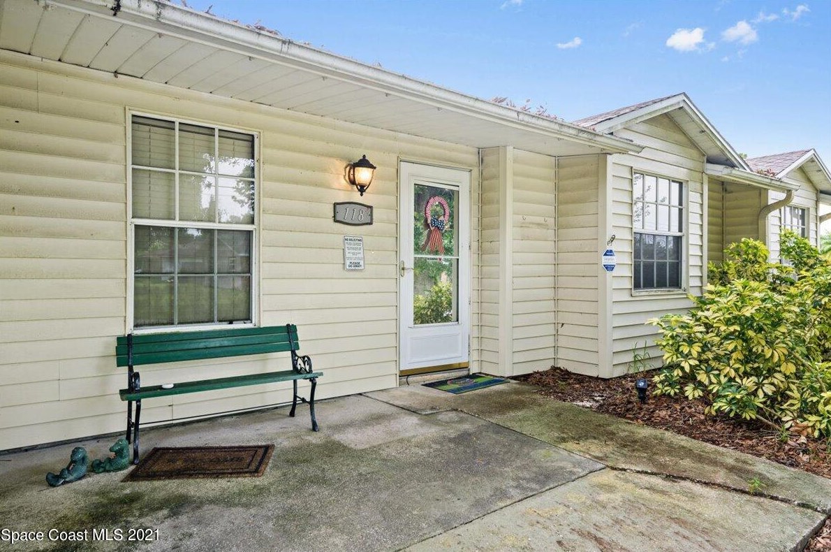 118 Buswell Ave, Melbourne, FL 32907-3167