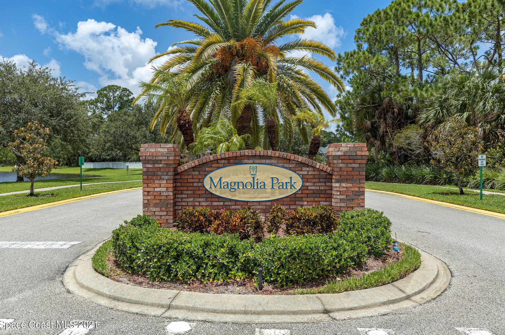 170 Ridgemont Cir, Melbourne, FL 32909-2317