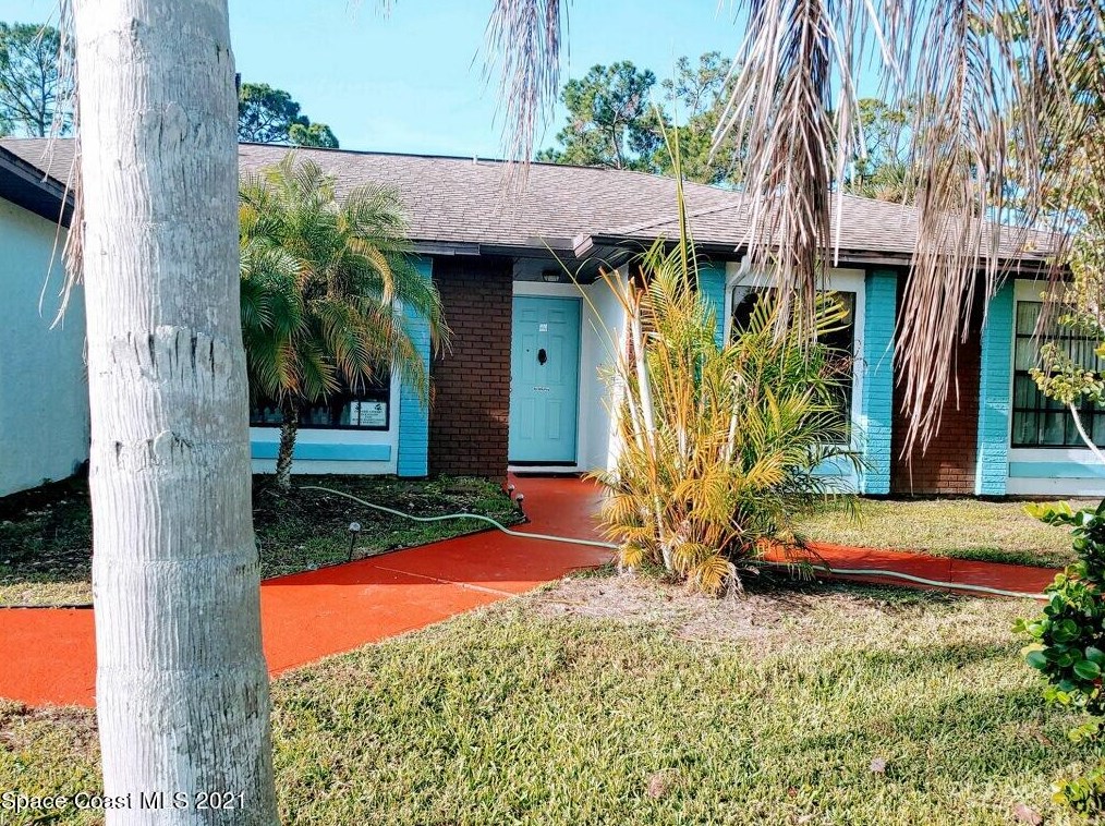 796 Emerson Dr, Melbourne FL  32909-3772 exterior