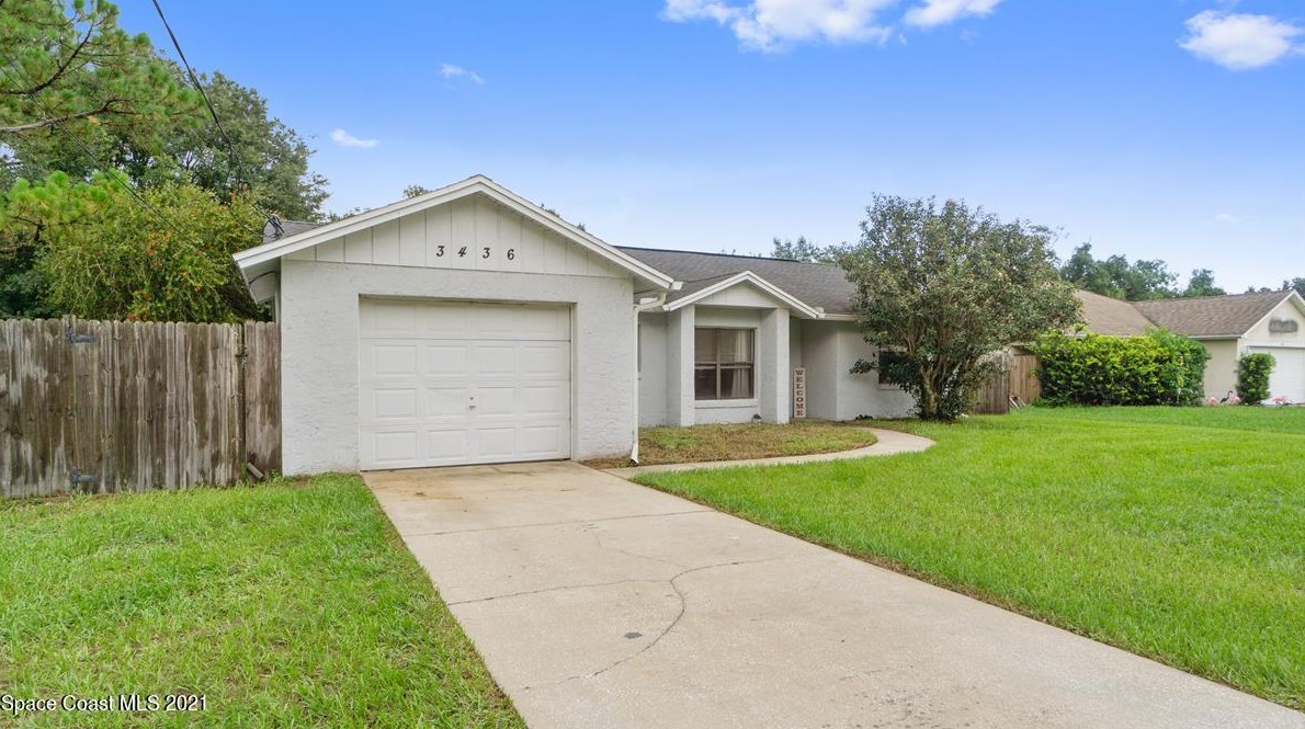 3436 Kilbee St, Mims, FL 32754