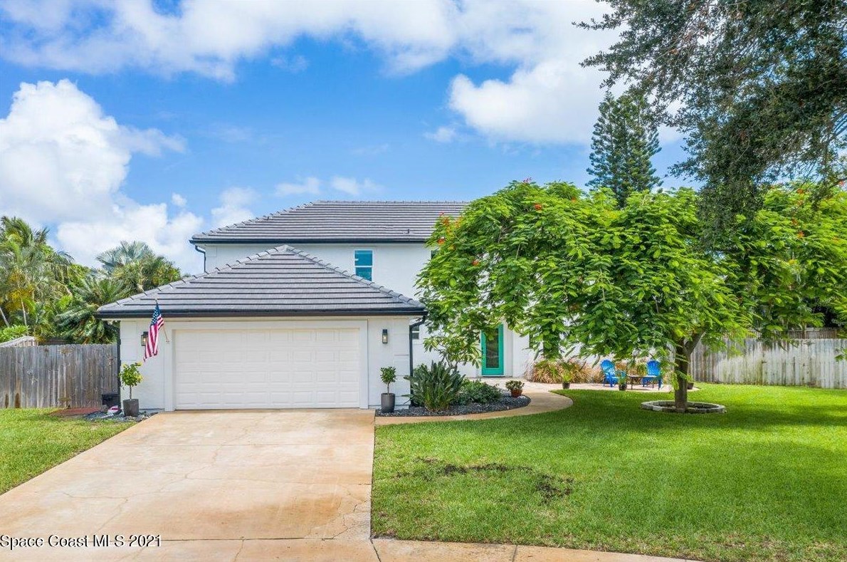 3065 Rio Bonita St, Melbourne, FL 32903-3734