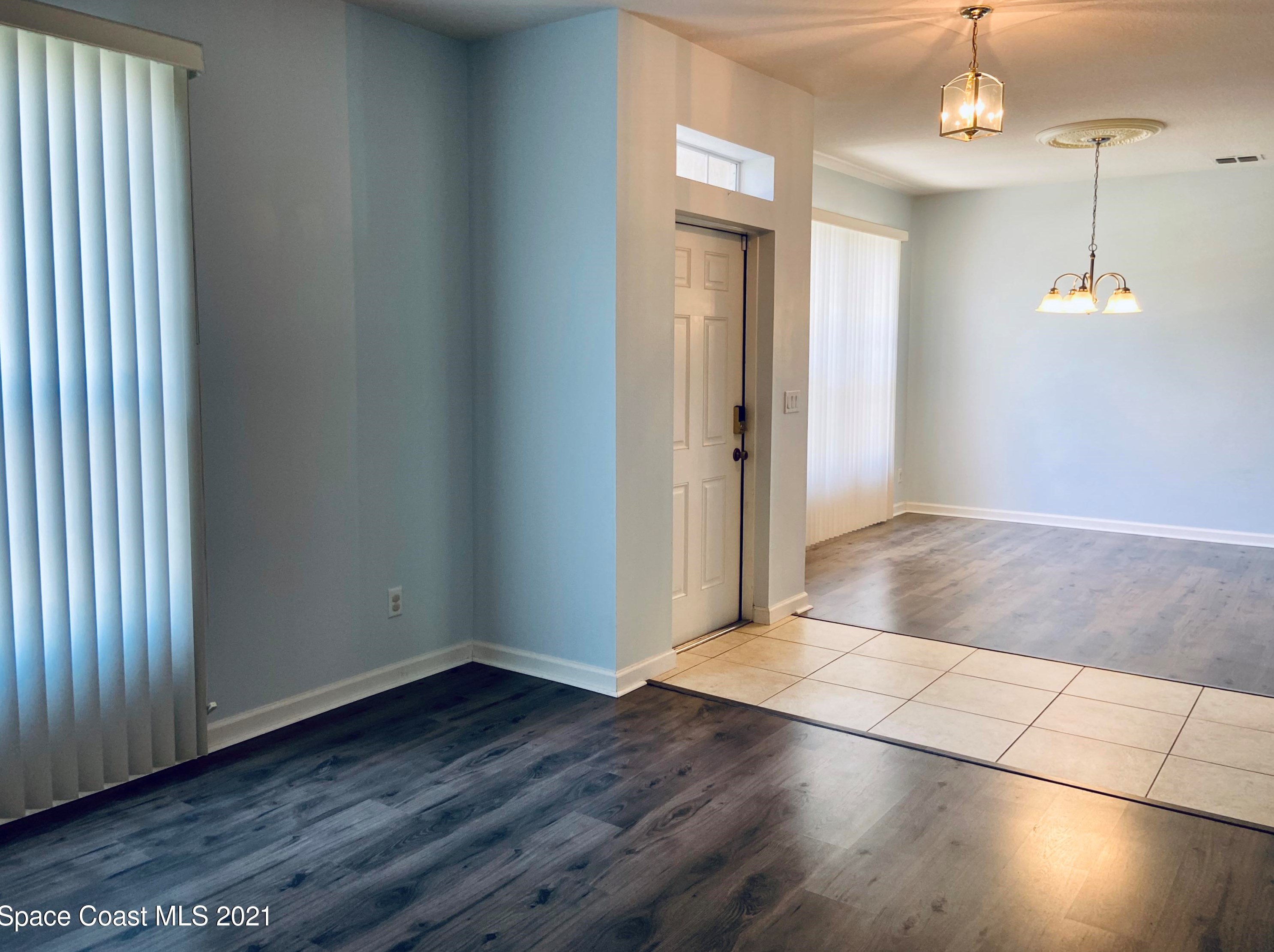 938 Geary St, Melbourne, FL 32908-4206
