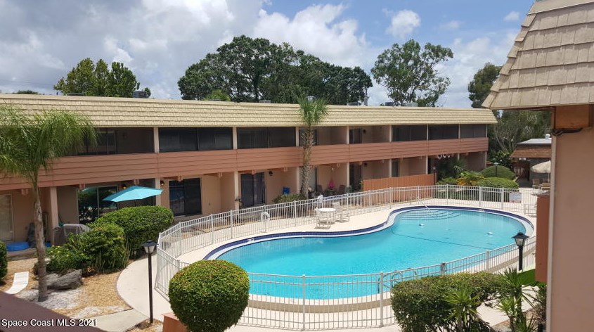 2499 Country Club Dr, Titusville, FL 32780